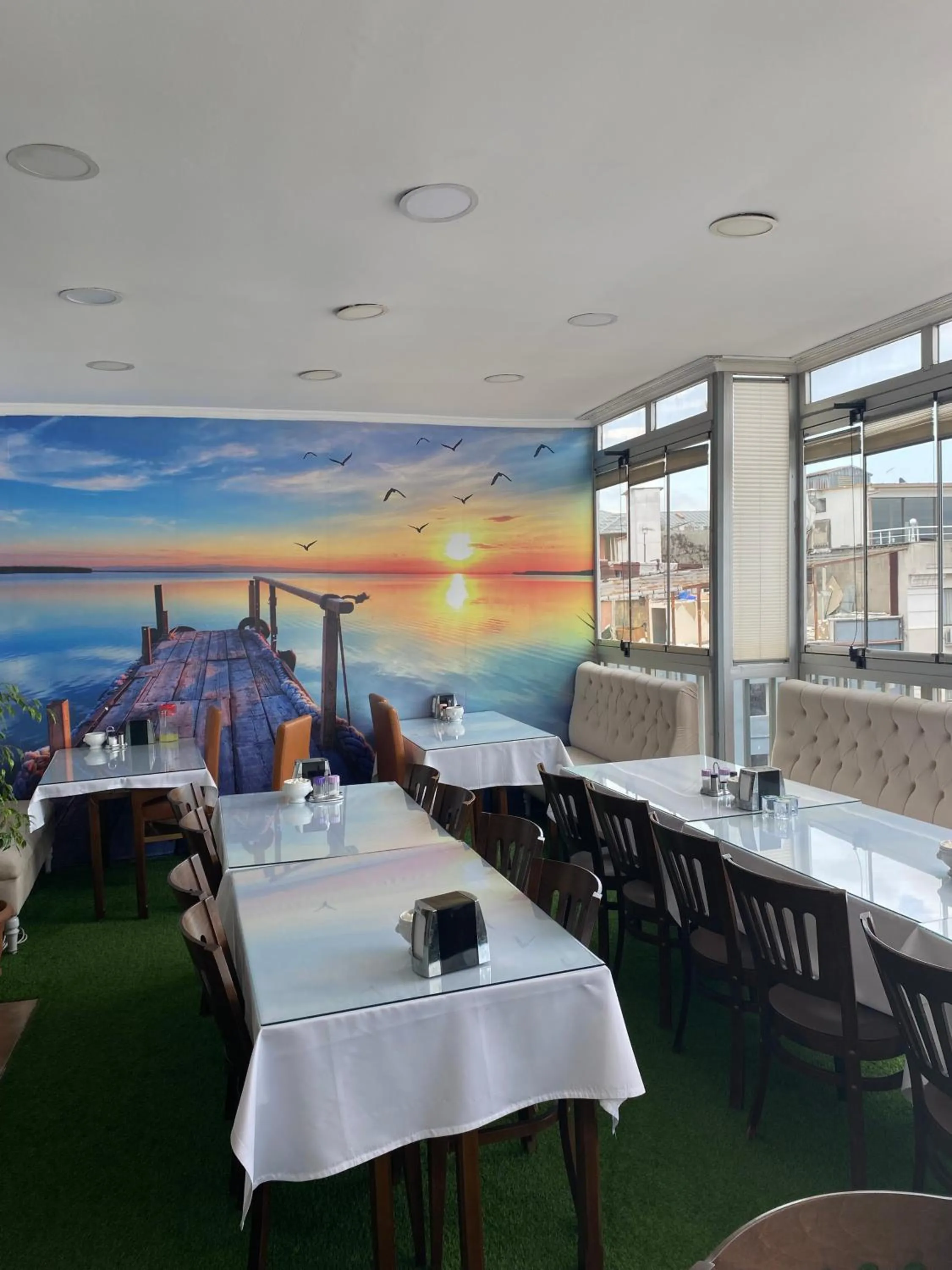 Restaurant/places to eat in Polanin Hotel