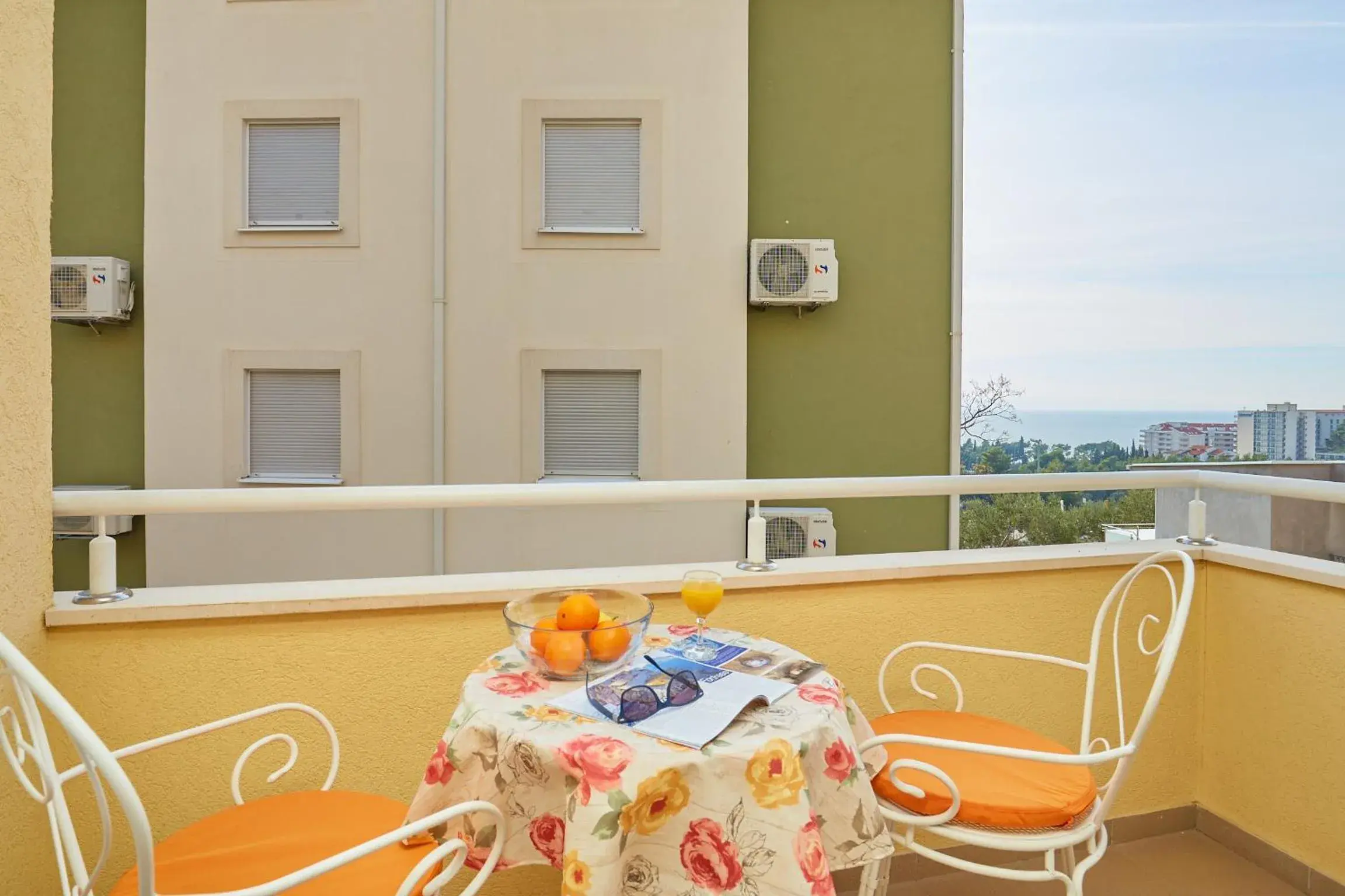 Studio with Balcony in Apartments Zelic Tucepi Studio with Balcony in Apartments Zelic Tucepi