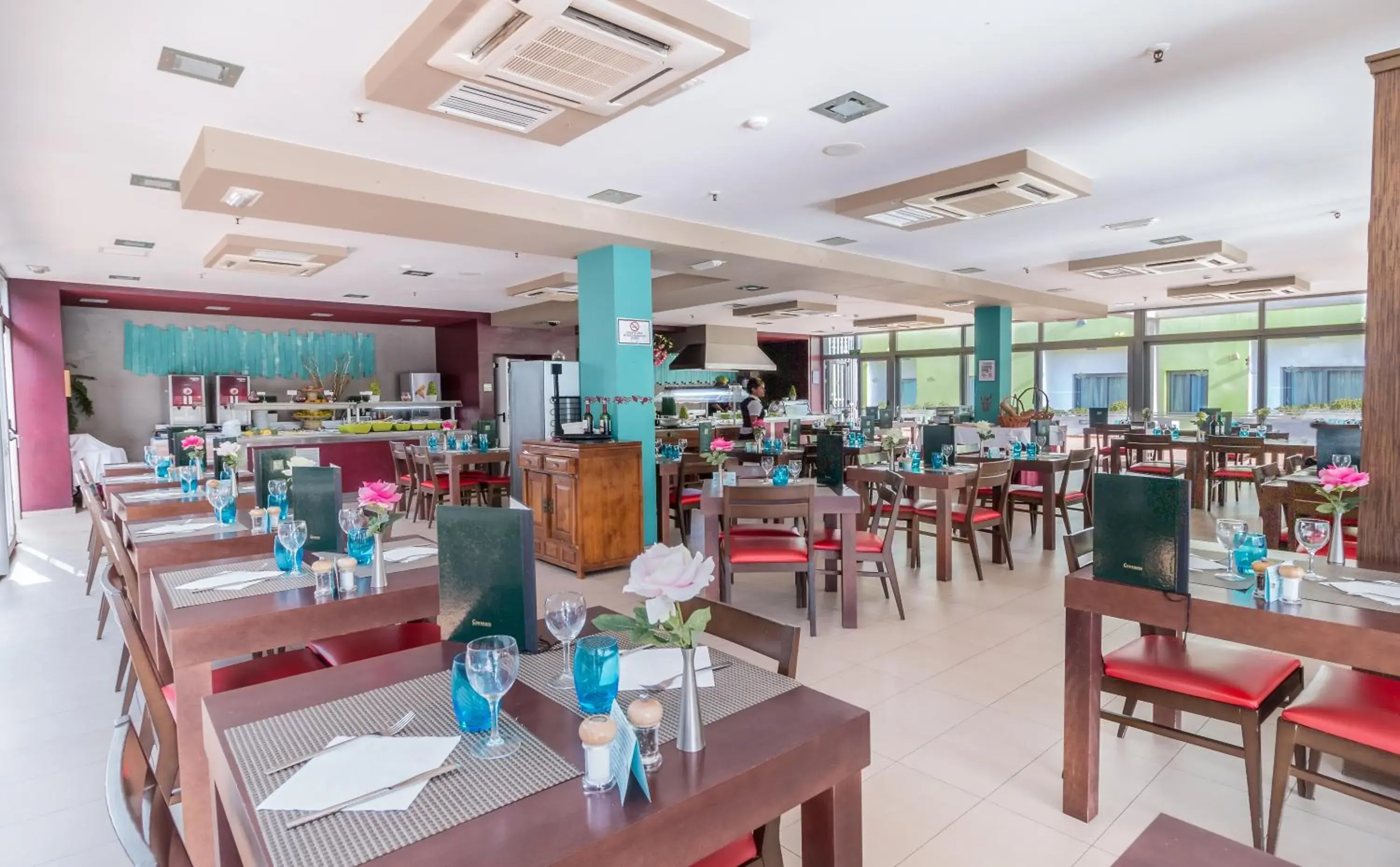 Restaurant/places to eat in Hotel LIVVO Corralejo Beach Restaurant/places to eat in Hotel LIVVO Corralejo Beach