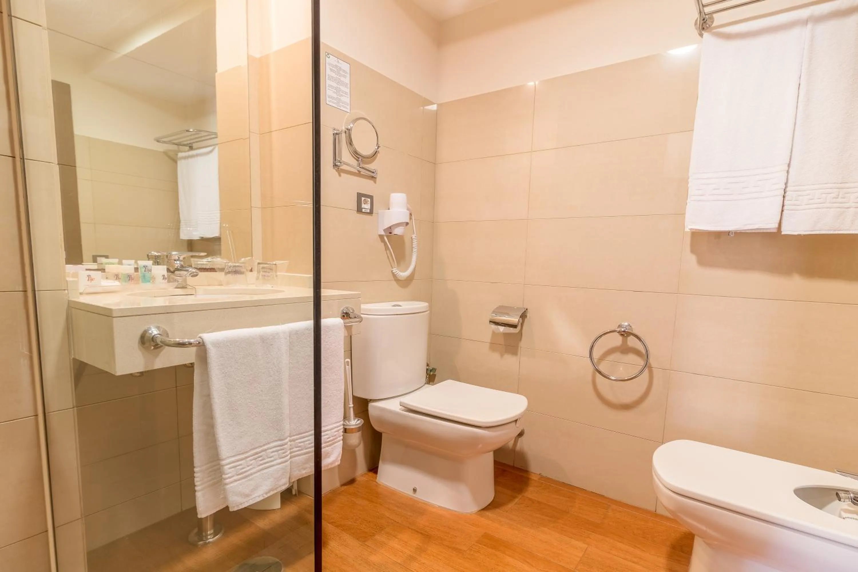 Bathroom in Hotel LIVVO Corralejo Beach
