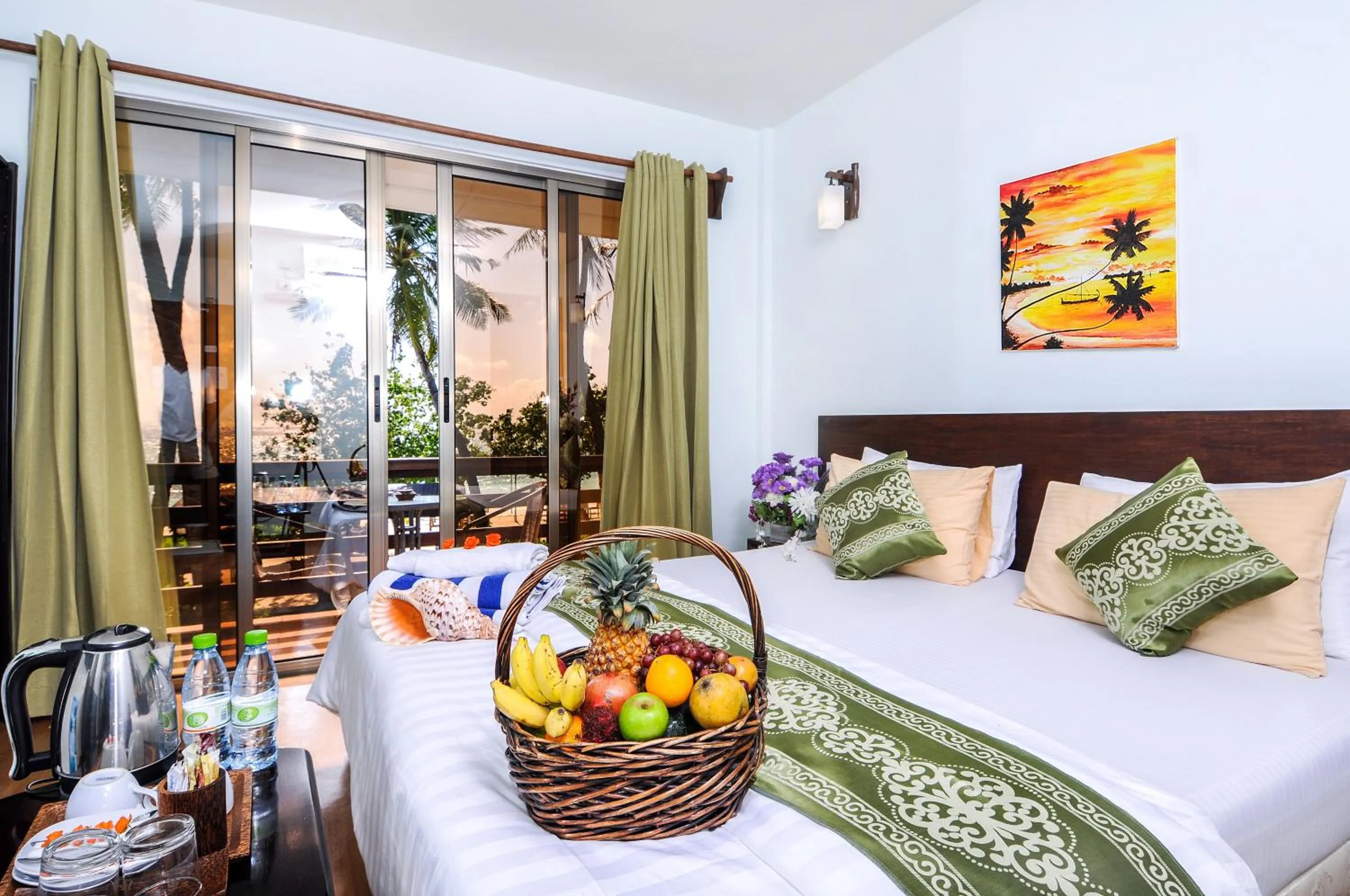 Bed in Salt Beach Hotel