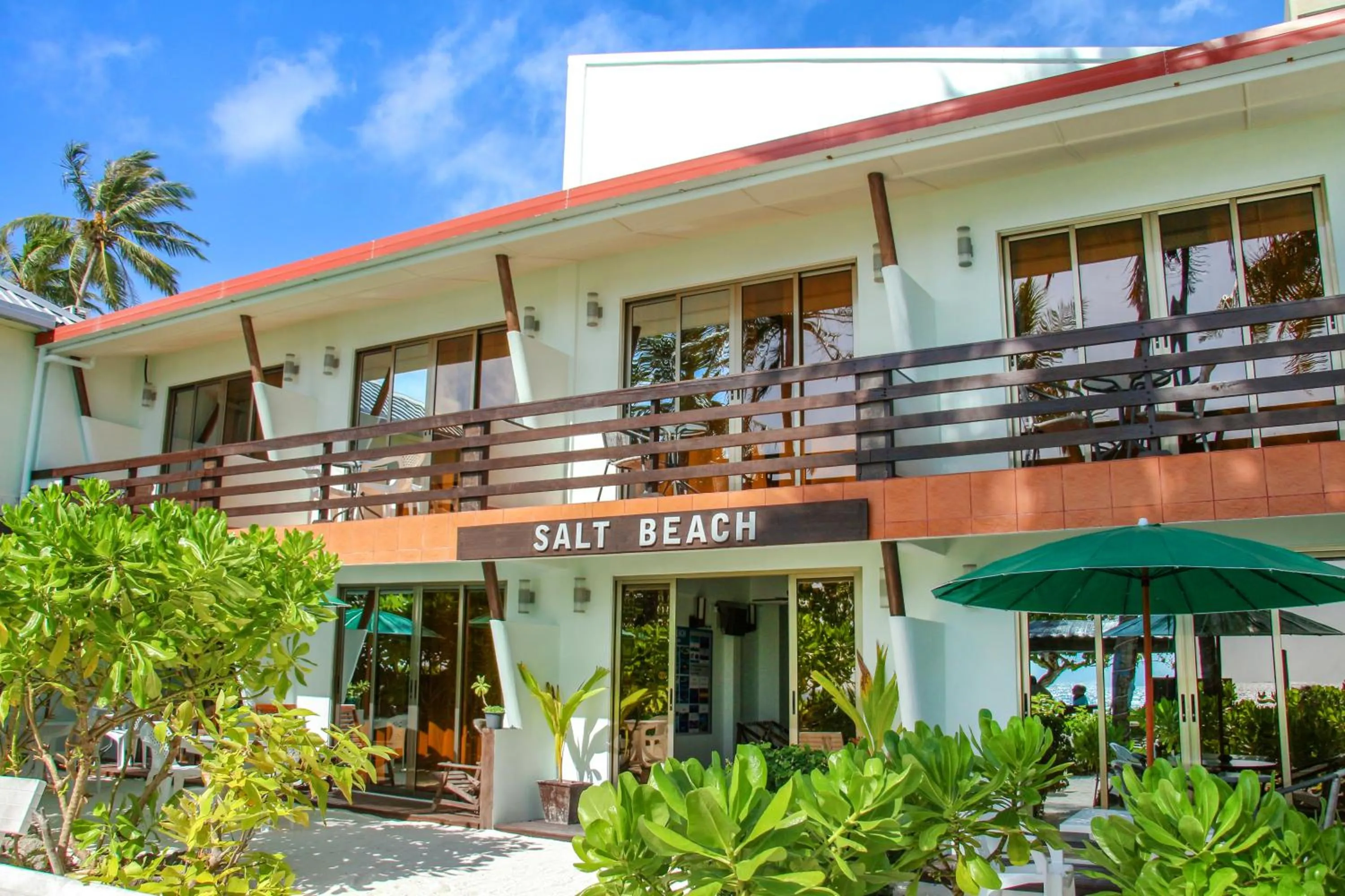 Day in Salt Beach Hotel