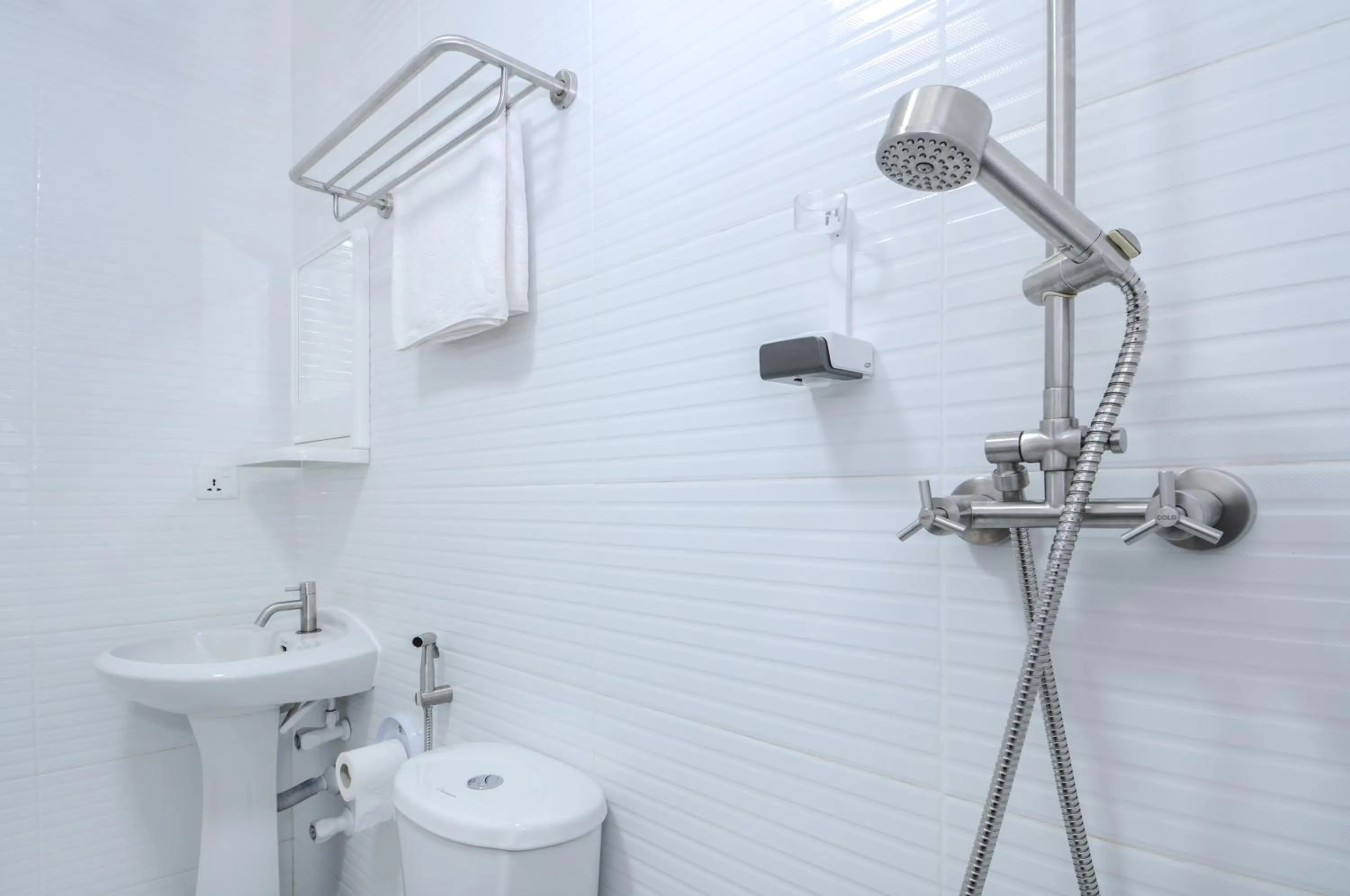 Bathroom in Salt Beach Hotel