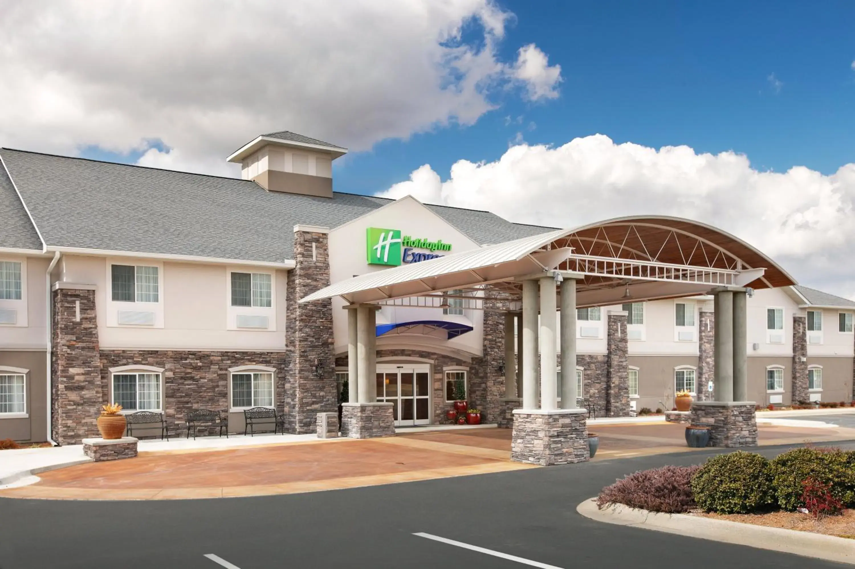 Property building in Holiday Inn Express Monticello by IHG Property building in Holiday Inn Express Monticello by IHG