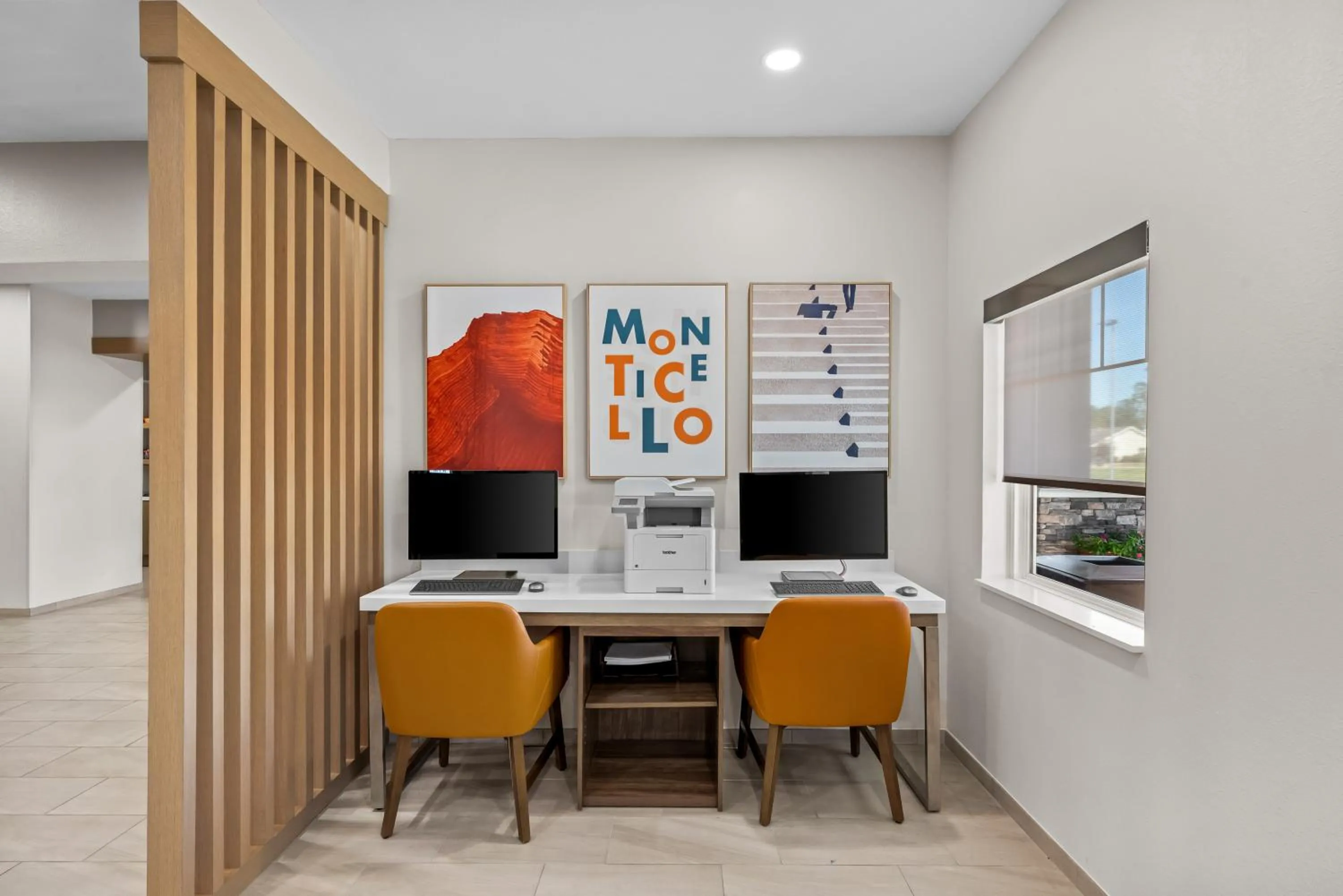 Property building in Holiday Inn Express Monticello by IHG