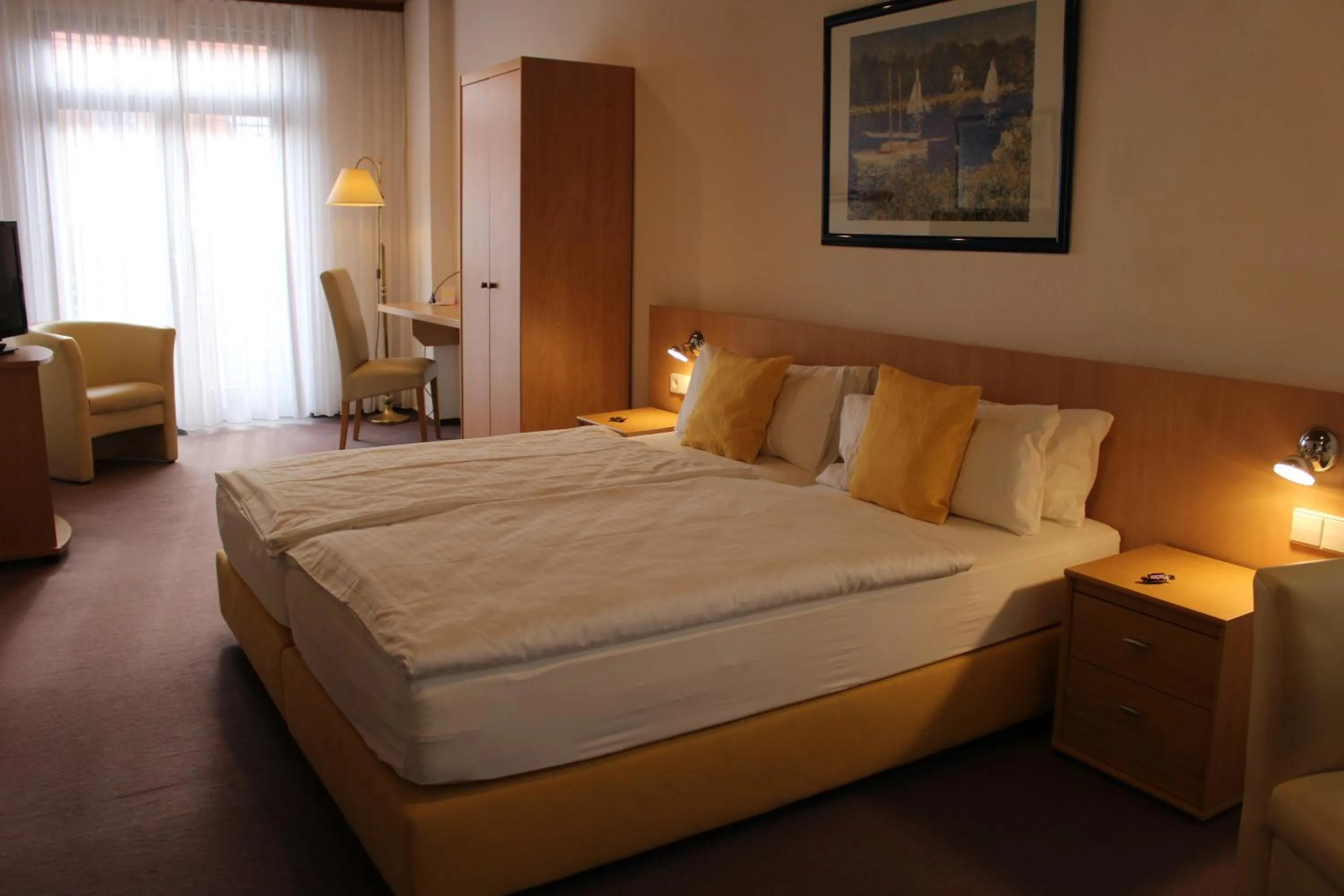 Bed in Hotel Rebstock