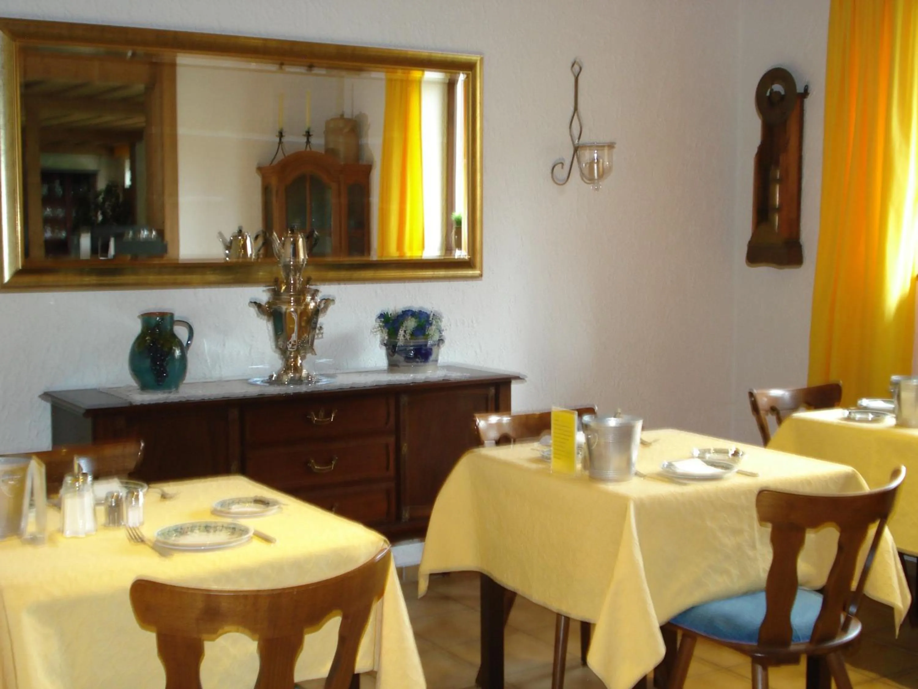 Restaurant/places to eat in Hotel Rebstock