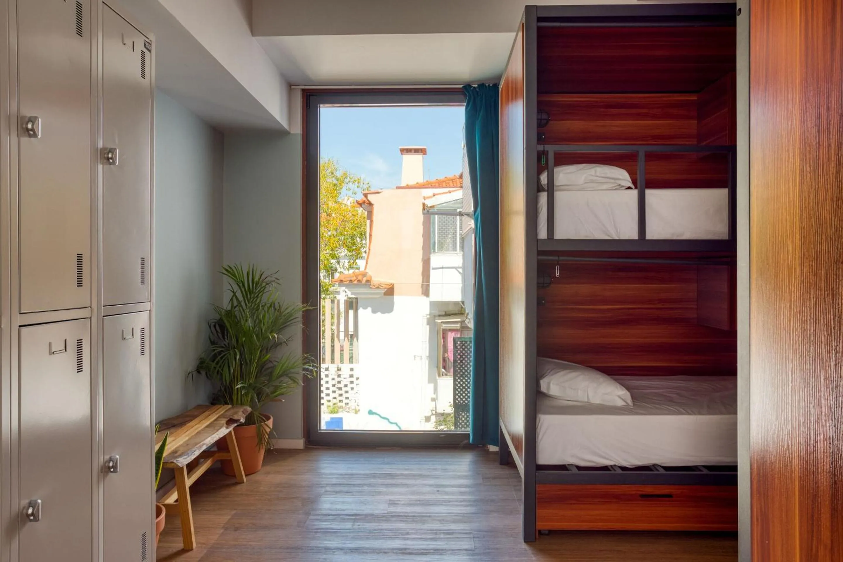 Bed in Secret Patio Lisbon