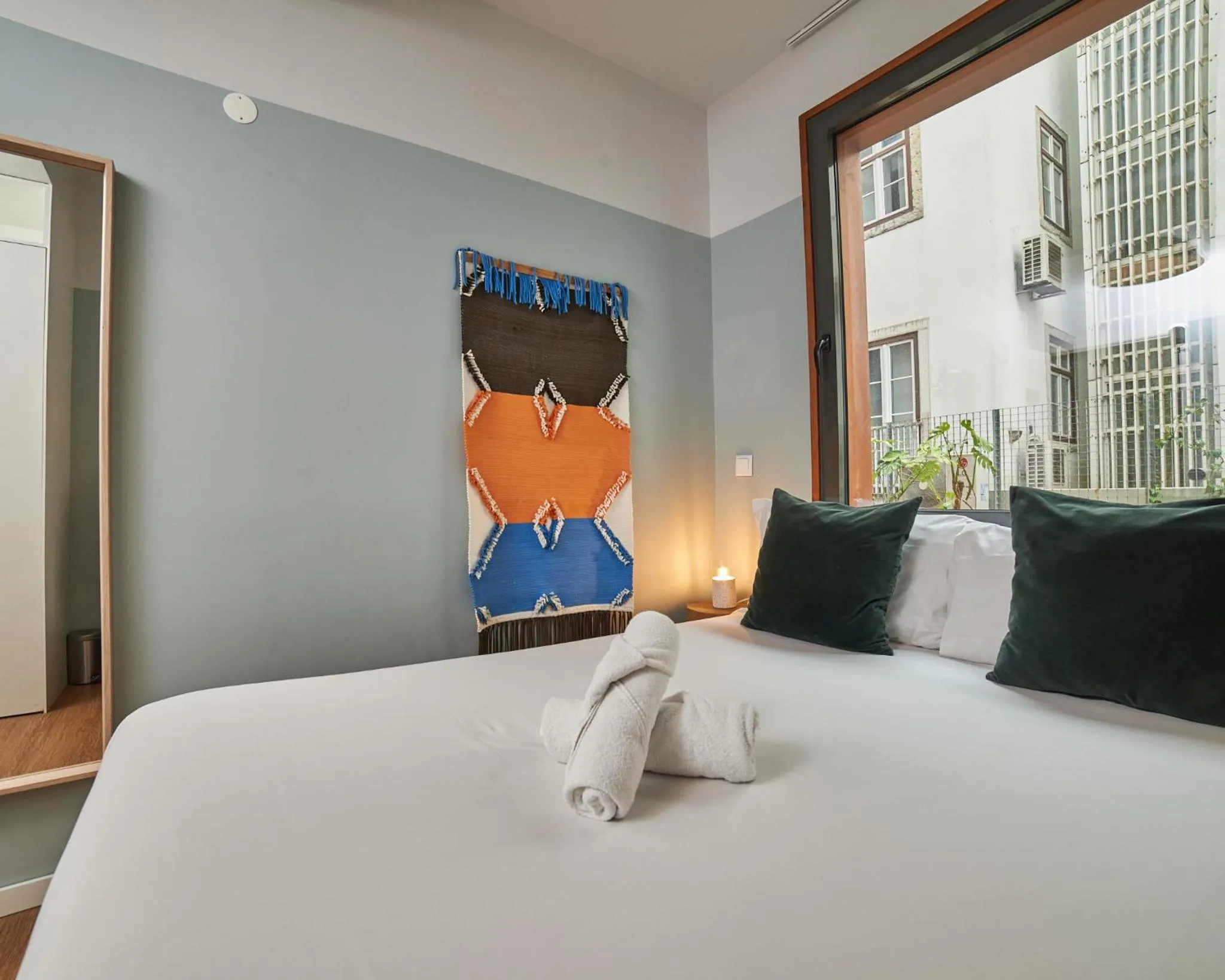 Bed in Secret Patio Lisbon