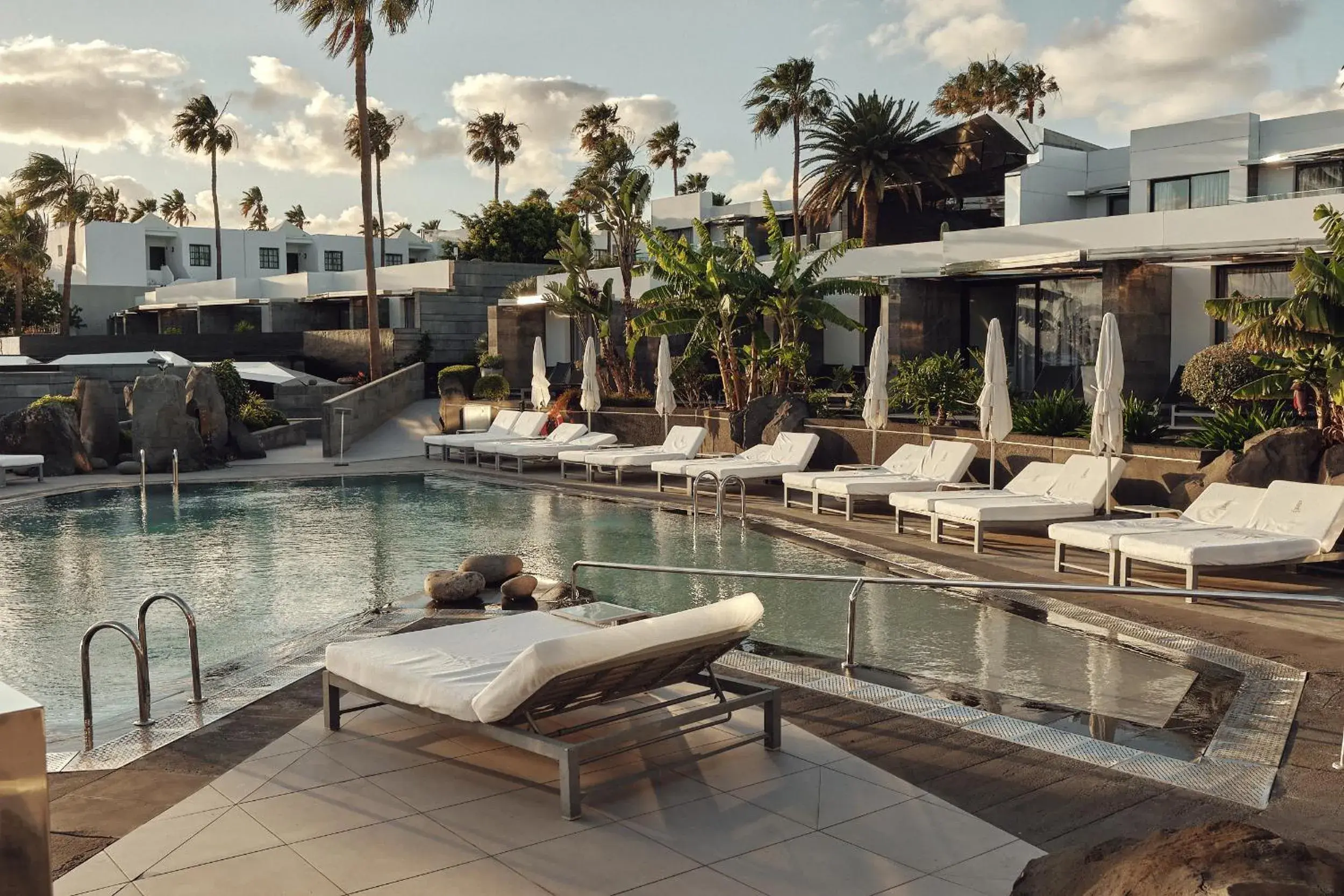 Swimming pool in La Isla y el Mar, Hotel Boutique Swimming pool in La Isla y el Mar, Hotel Boutique