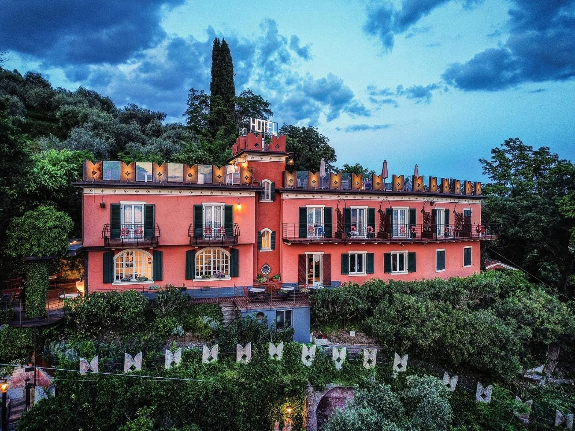 Property building in Hotel Castello S. Antonio