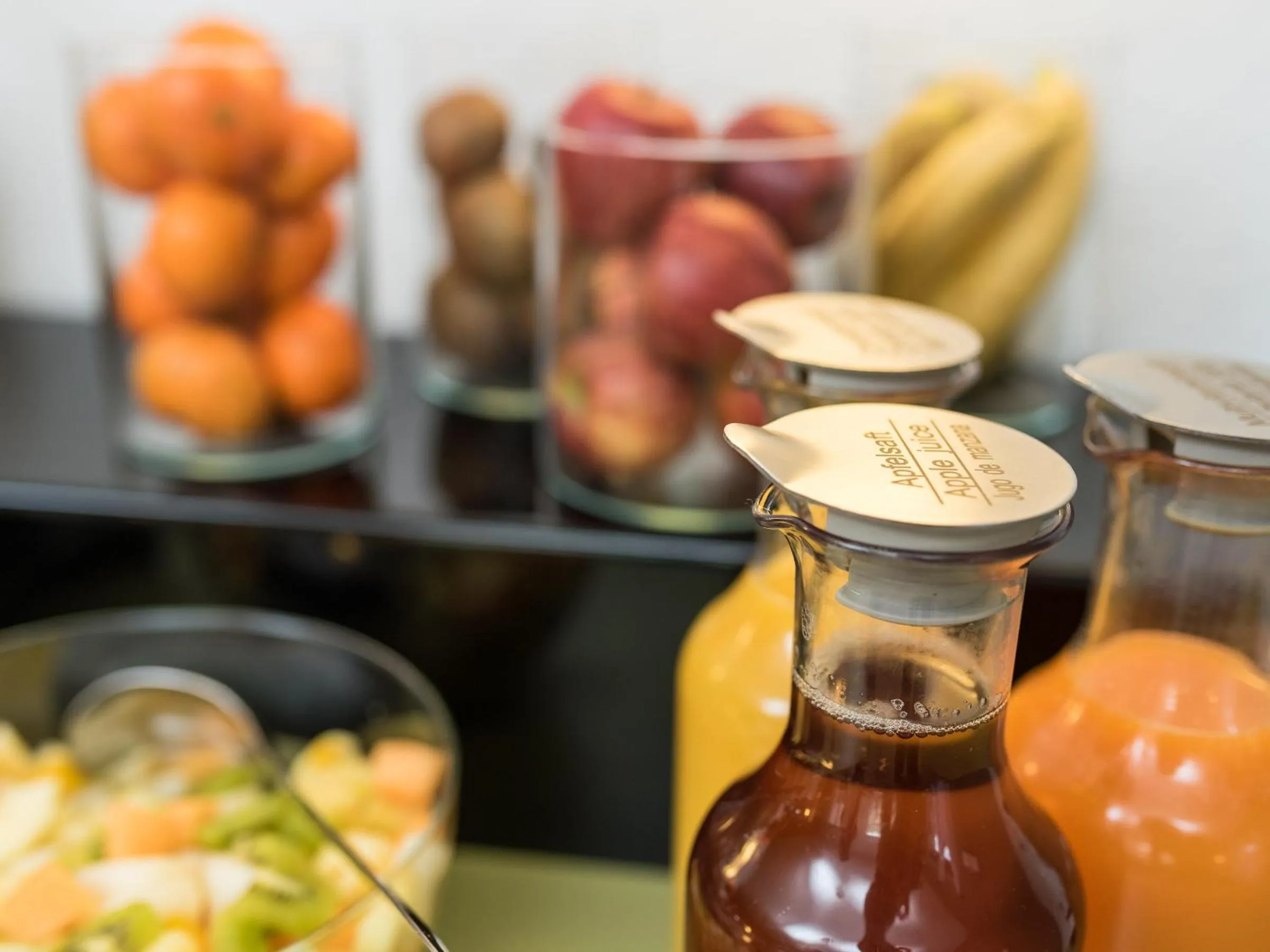 Buffet breakfast in viavelo house am Seepark