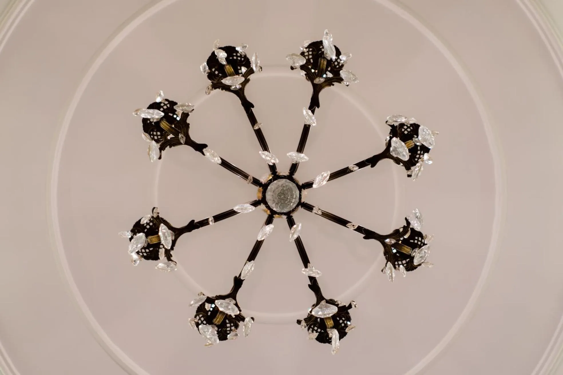 Decorative detail in B&B Caterina