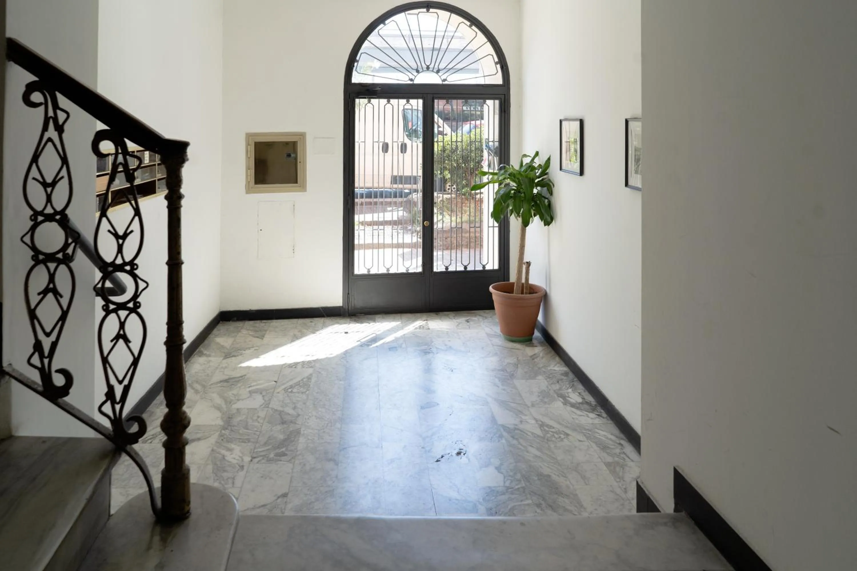 Facade/entrance in B&B Caterina