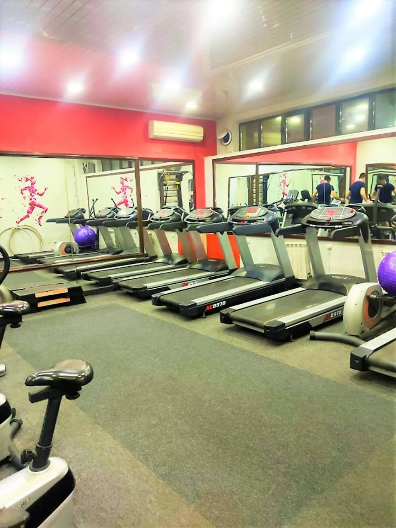 Fitness centre/facilities in DDD Hotel