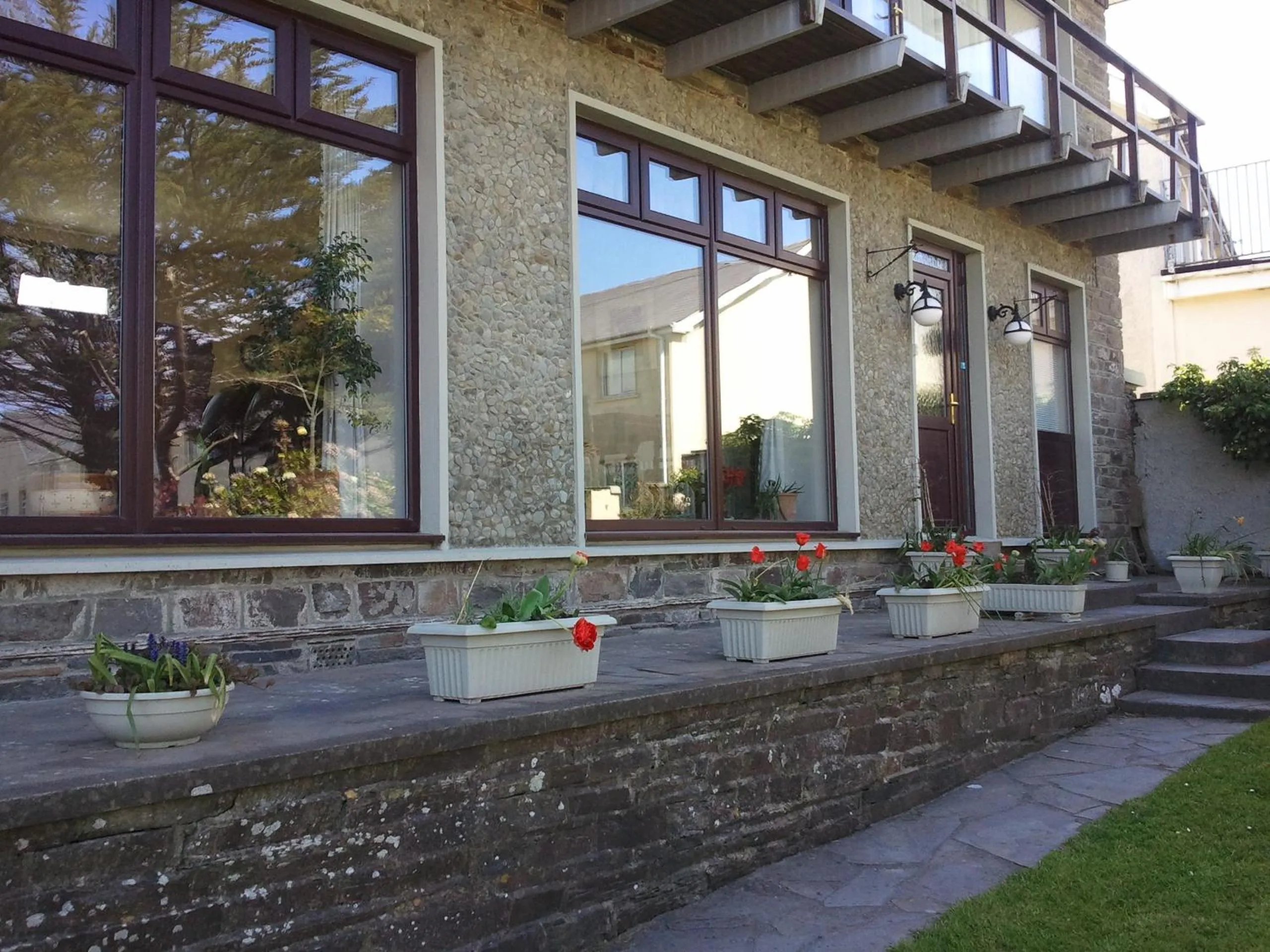 Facade/entrance in The Stone House B&B