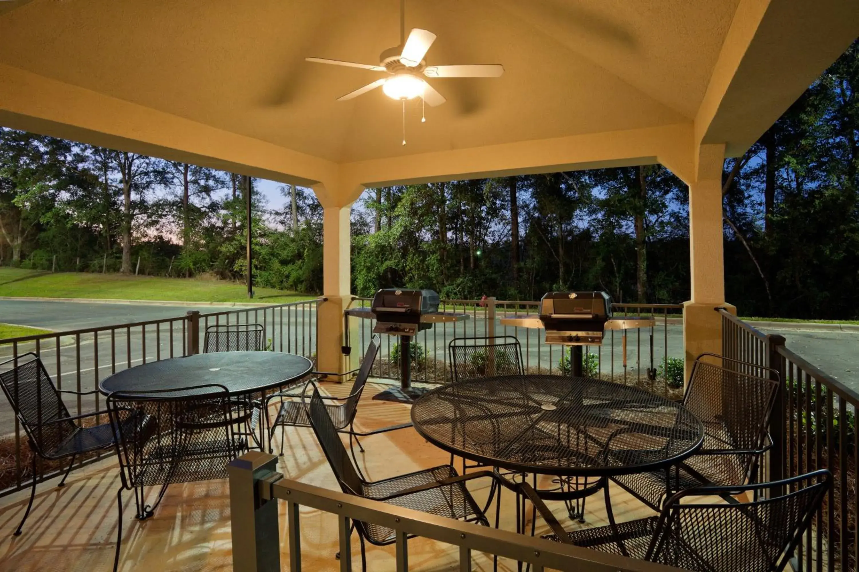 Property building in Candlewood Suites Enterprise by IHG Property building in Candlewood Suites Enterprise by IHG