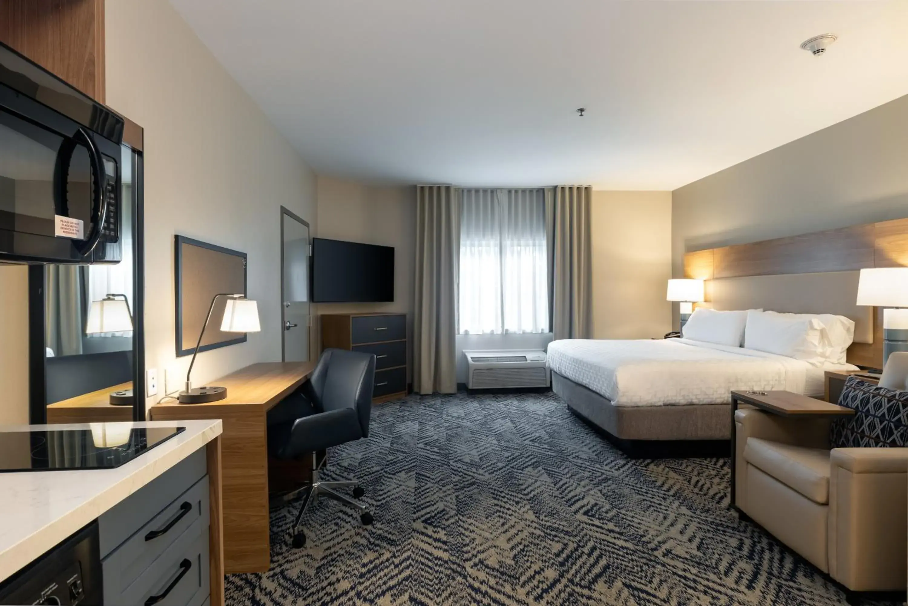 Photo of the whole room, Bed in Candlewood Suites Enterprise by IHG Photo of the whole room, Bed in Candlewood Suites Enterprise by IHG