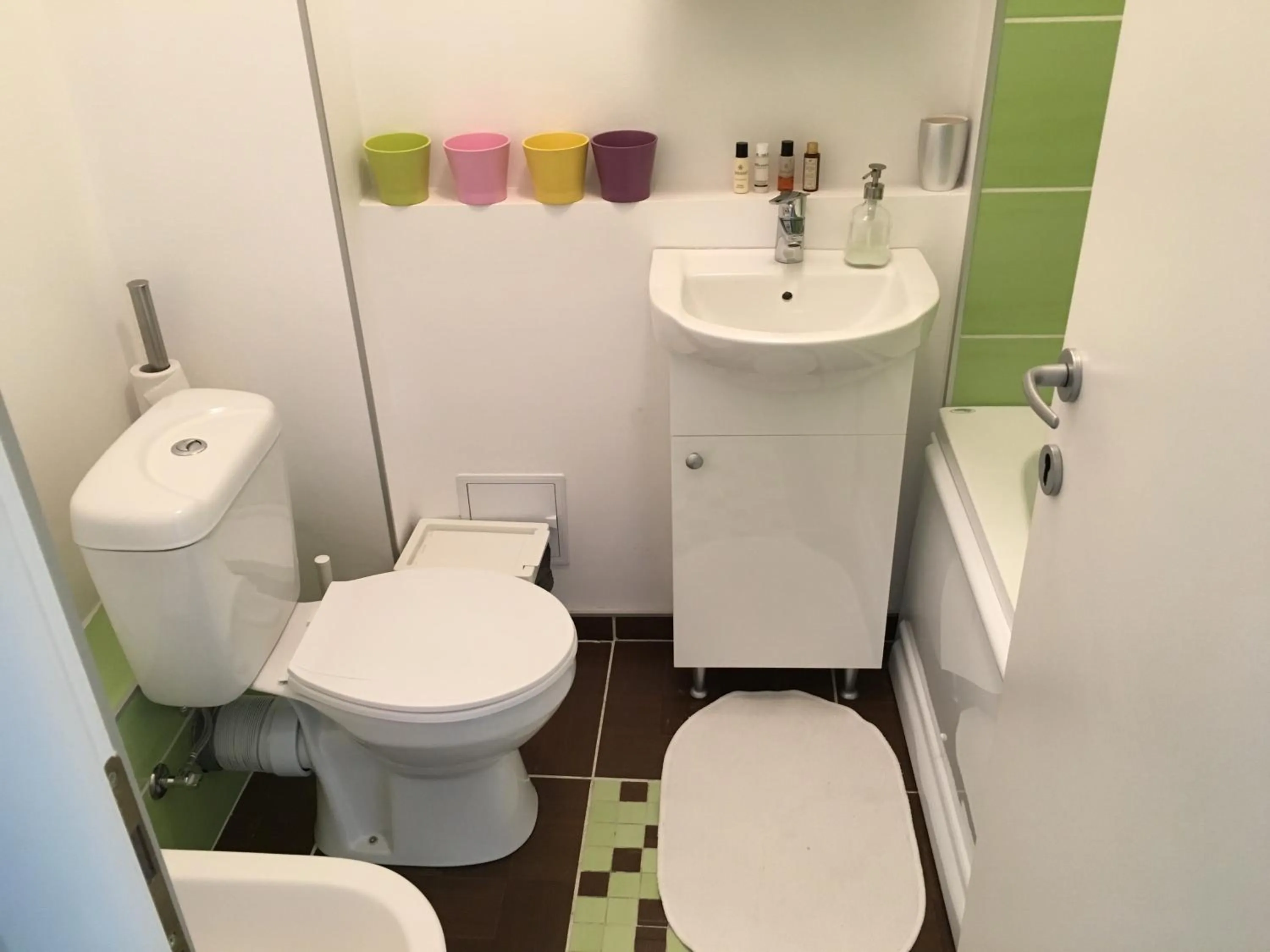 Bathroom in New Central Roof top view