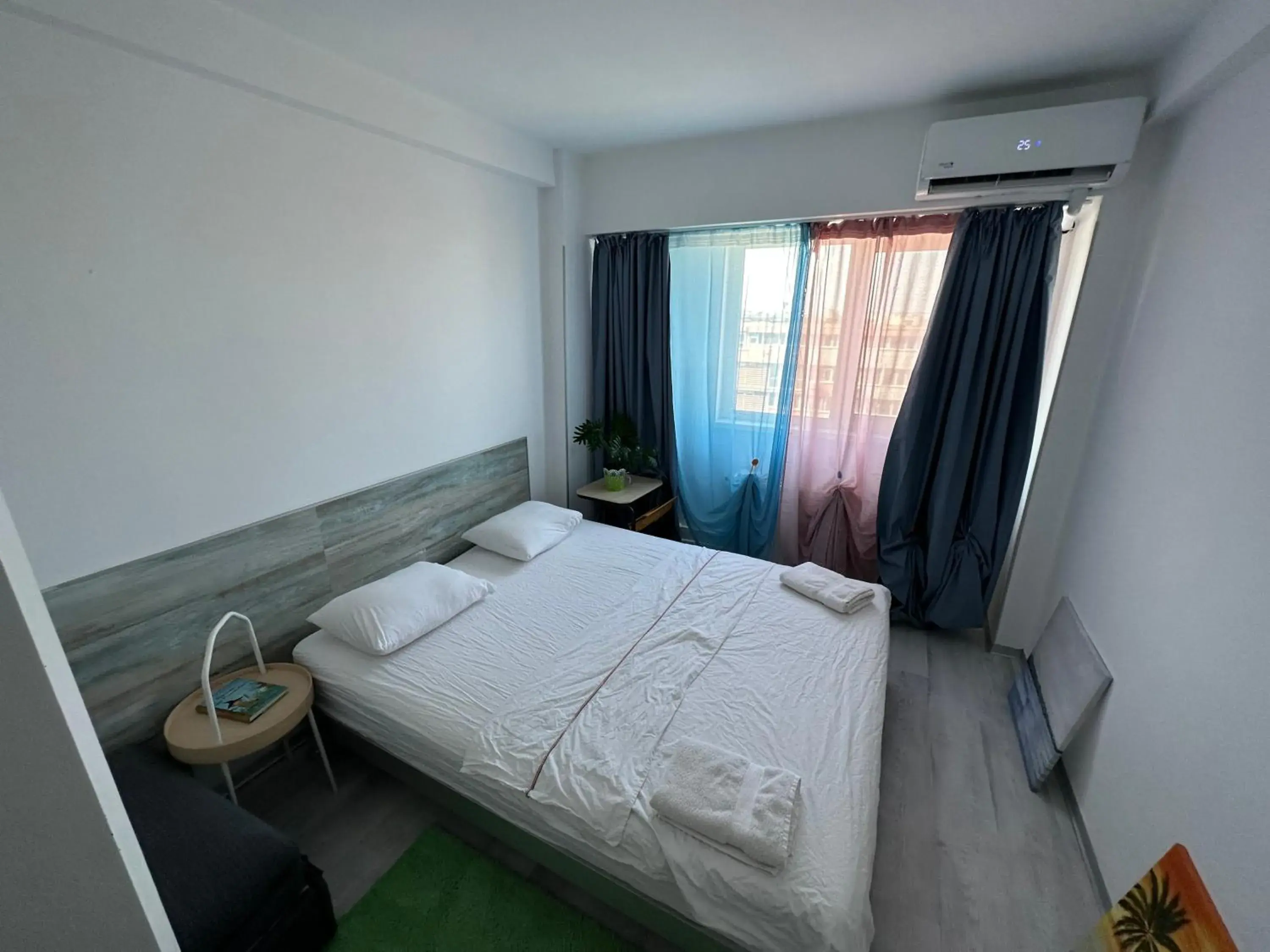 Bed in New Central Roof top view Bed in New Central Roof top view