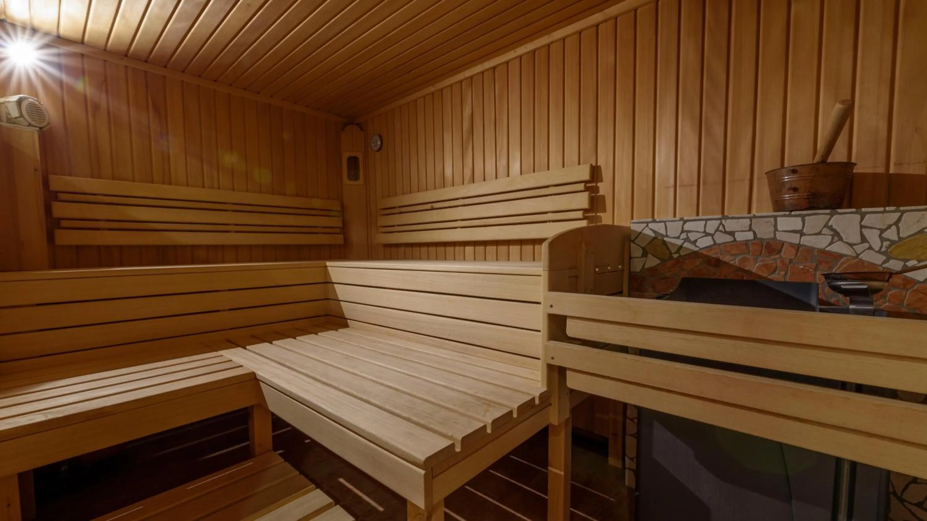 Sauna in Hotel Landhaus Ausswinkl