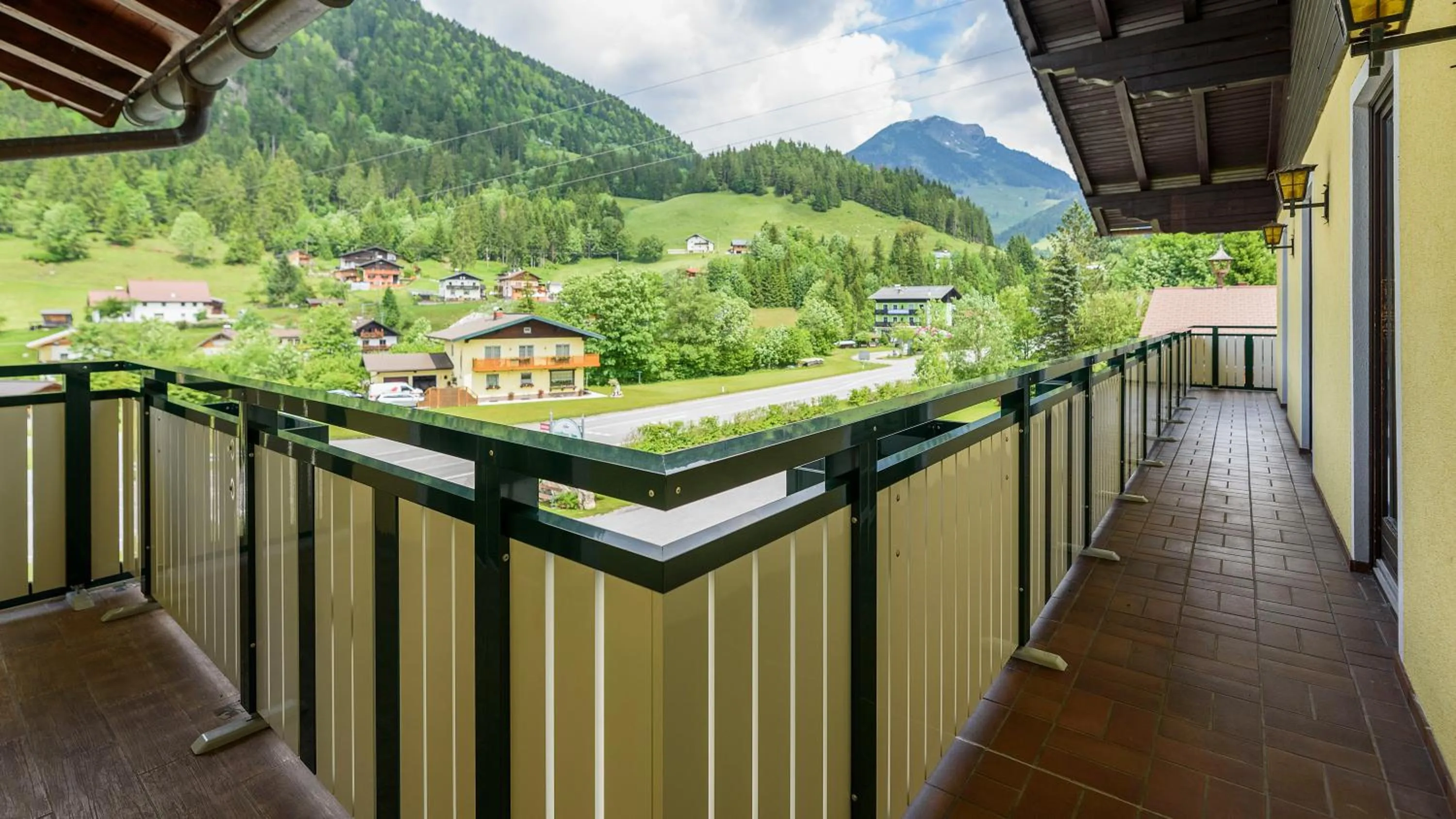 Balcony/Terrace in Hotel Landhaus Ausswinkl