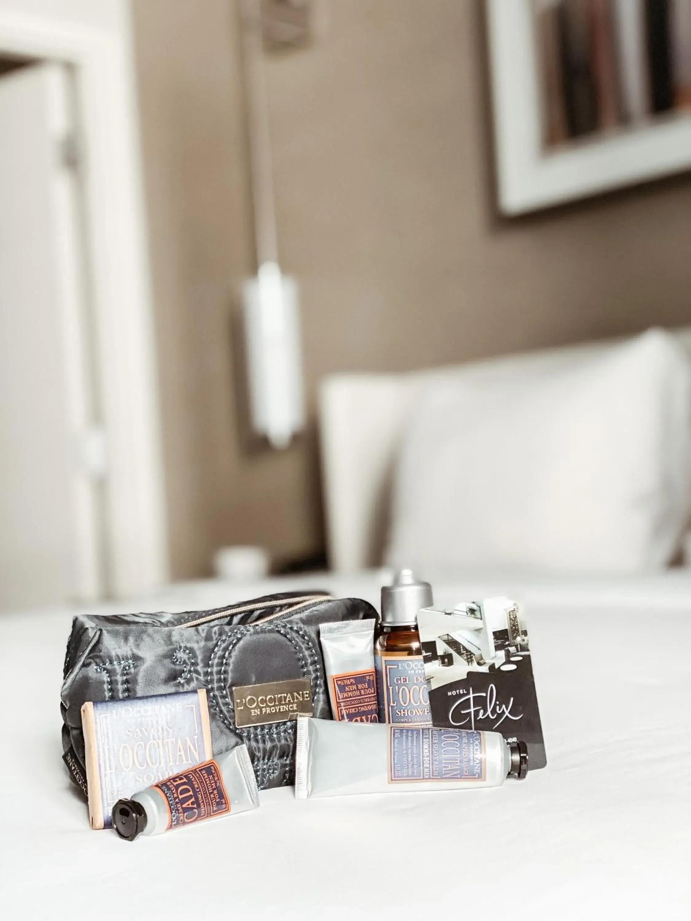 Queen Room - Disability Access in Hotel Felix Queen Room - Disability Access in Hotel Felix