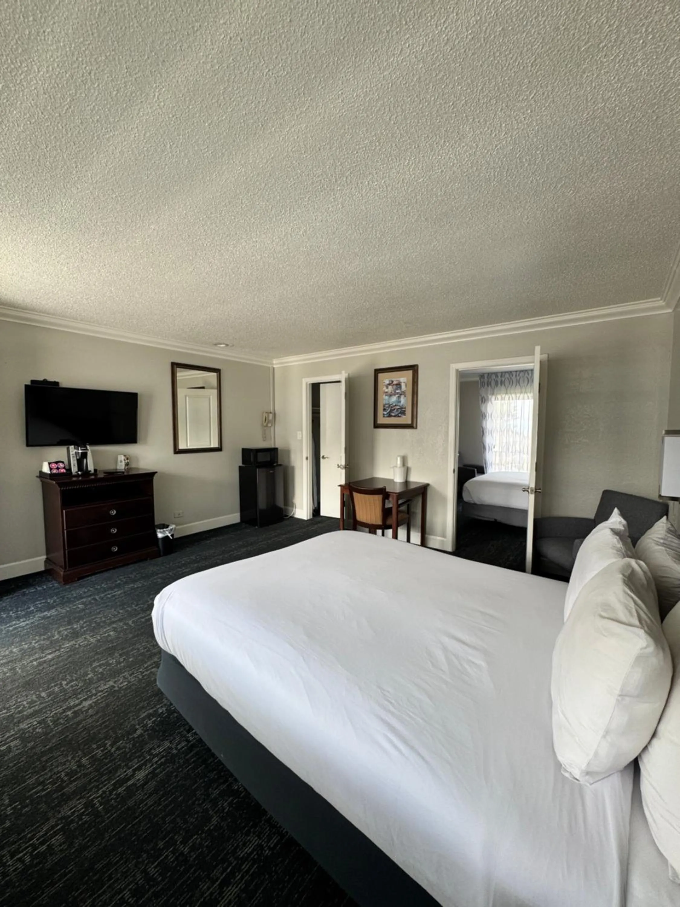 Bedroom, Bed in Stargazer Inn and Suites