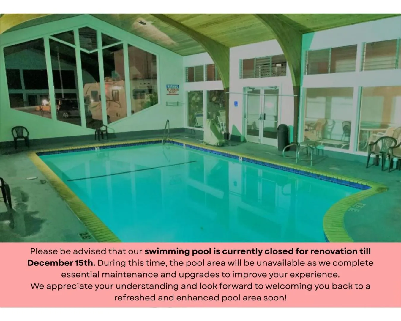 Swimming pool in Stargazer Inn and Suites