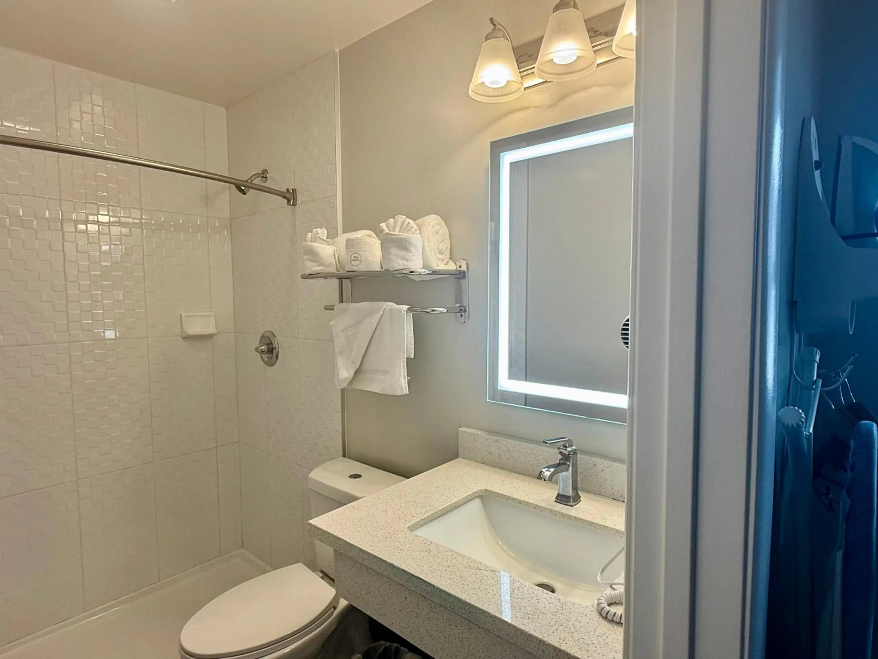 Bathroom in Stargazer Hotel