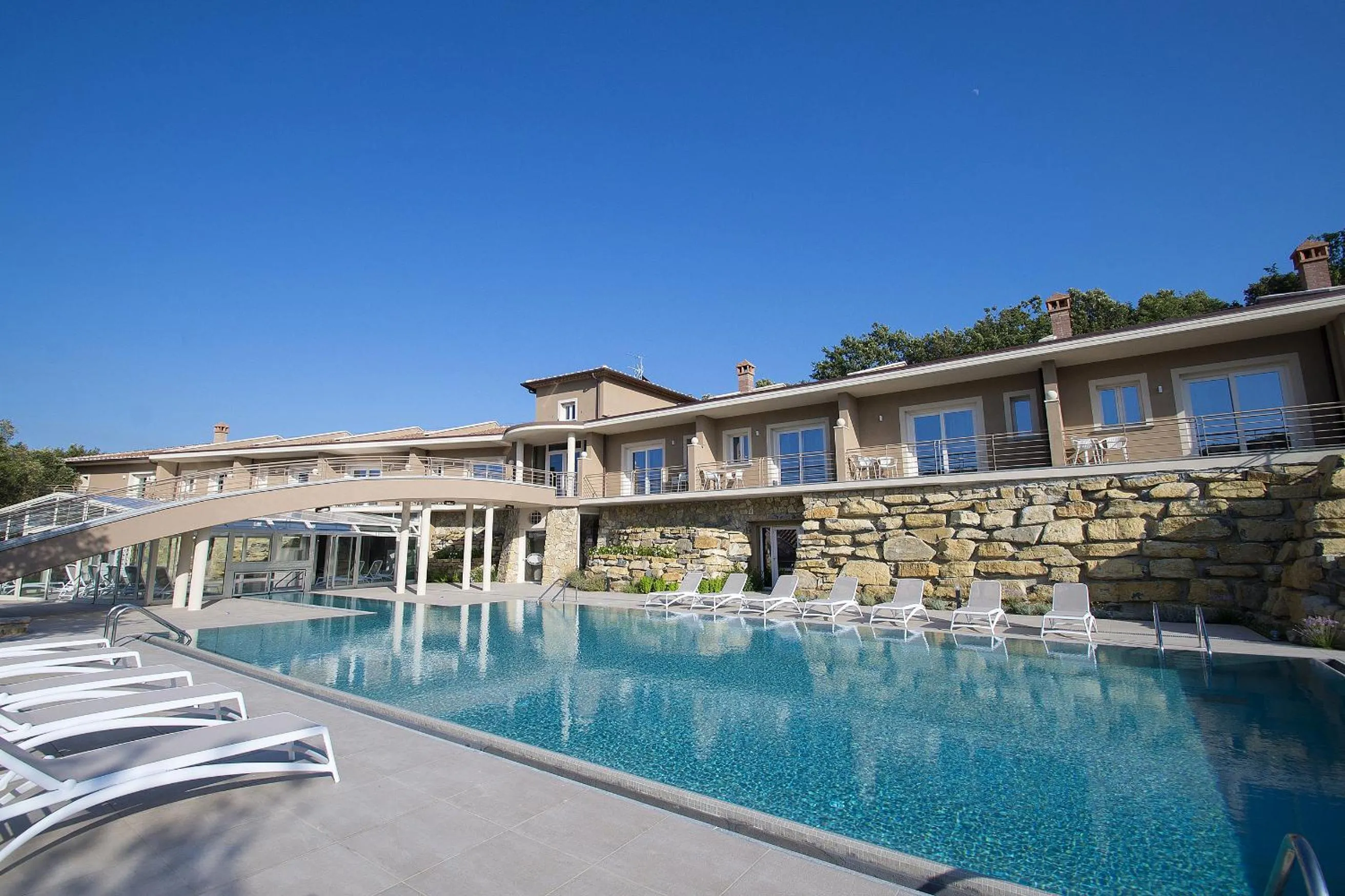 Property building in Relais I Piastroni