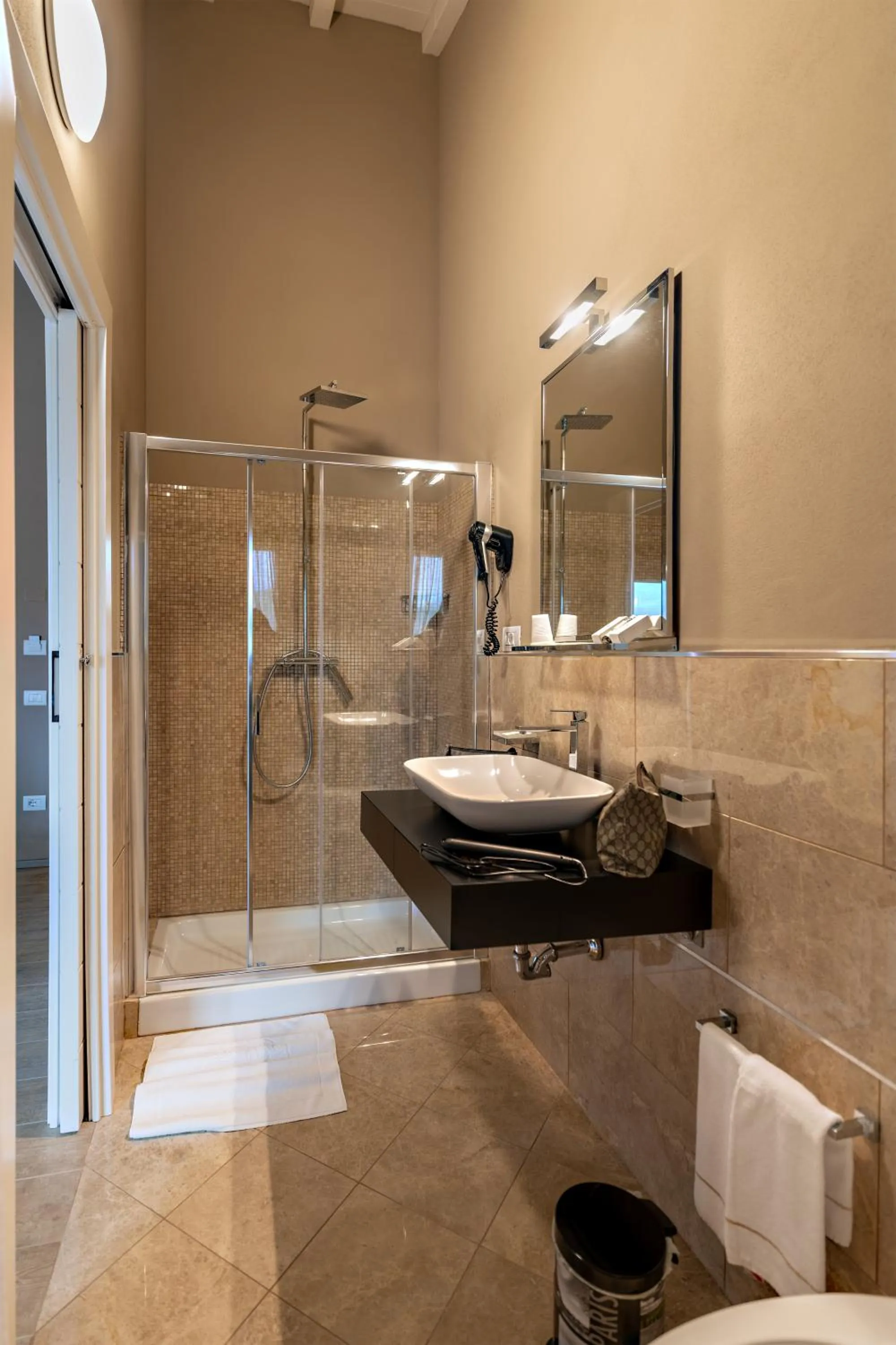Shower in Relais I Piastroni