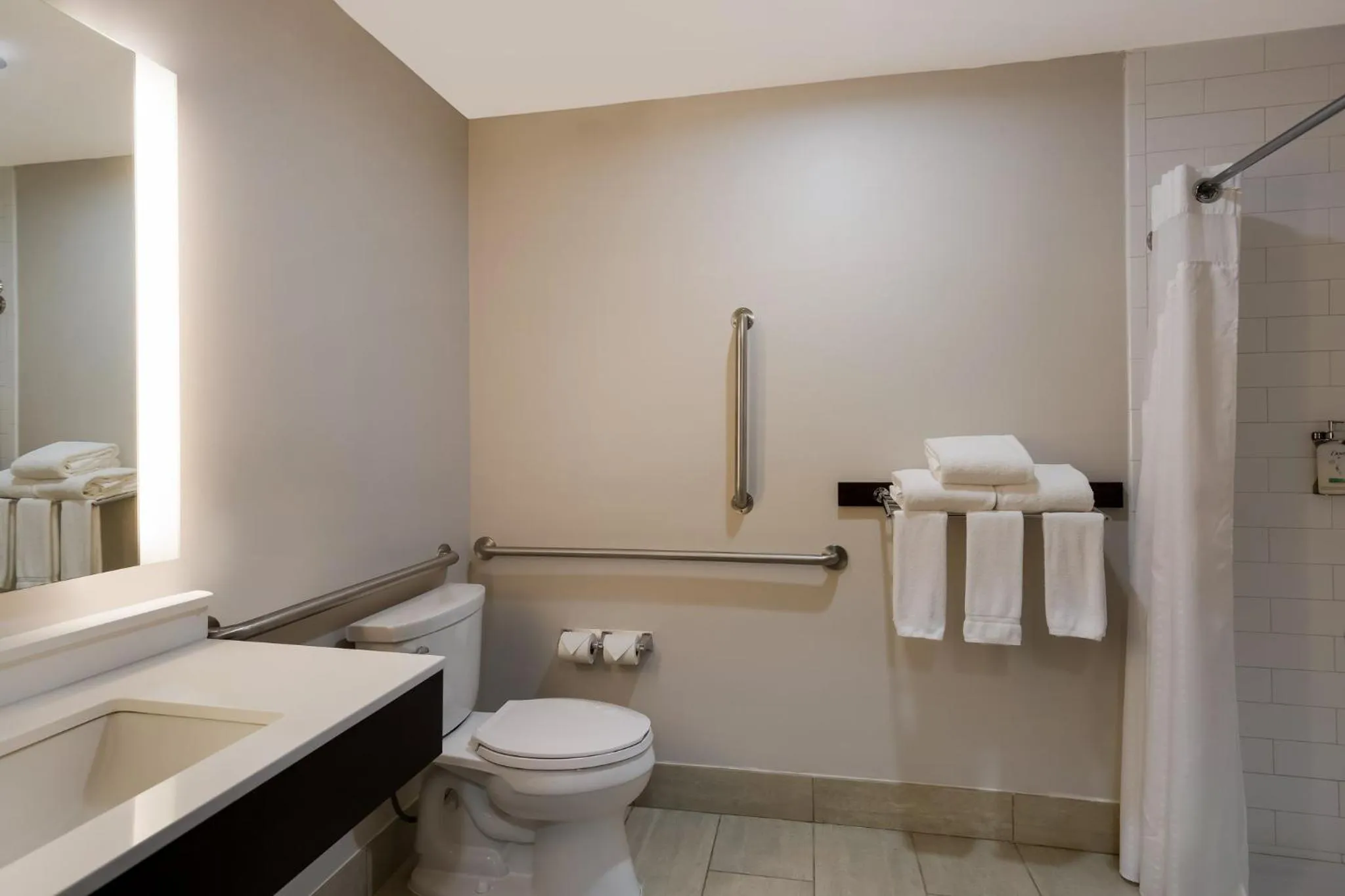 Bathroom in Holiday Inn Express Hotel & Suites Newton Sparta by IHG