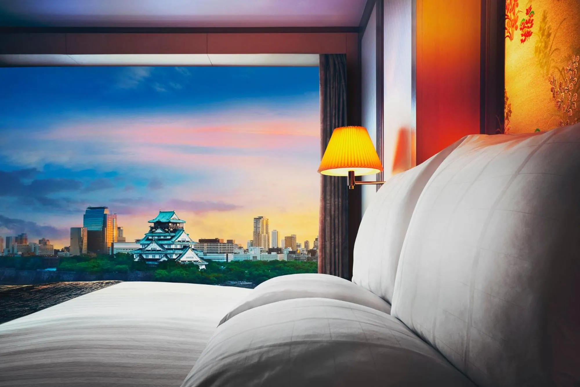 Nearby landmark, Bed in Hotel New Otani Osaka