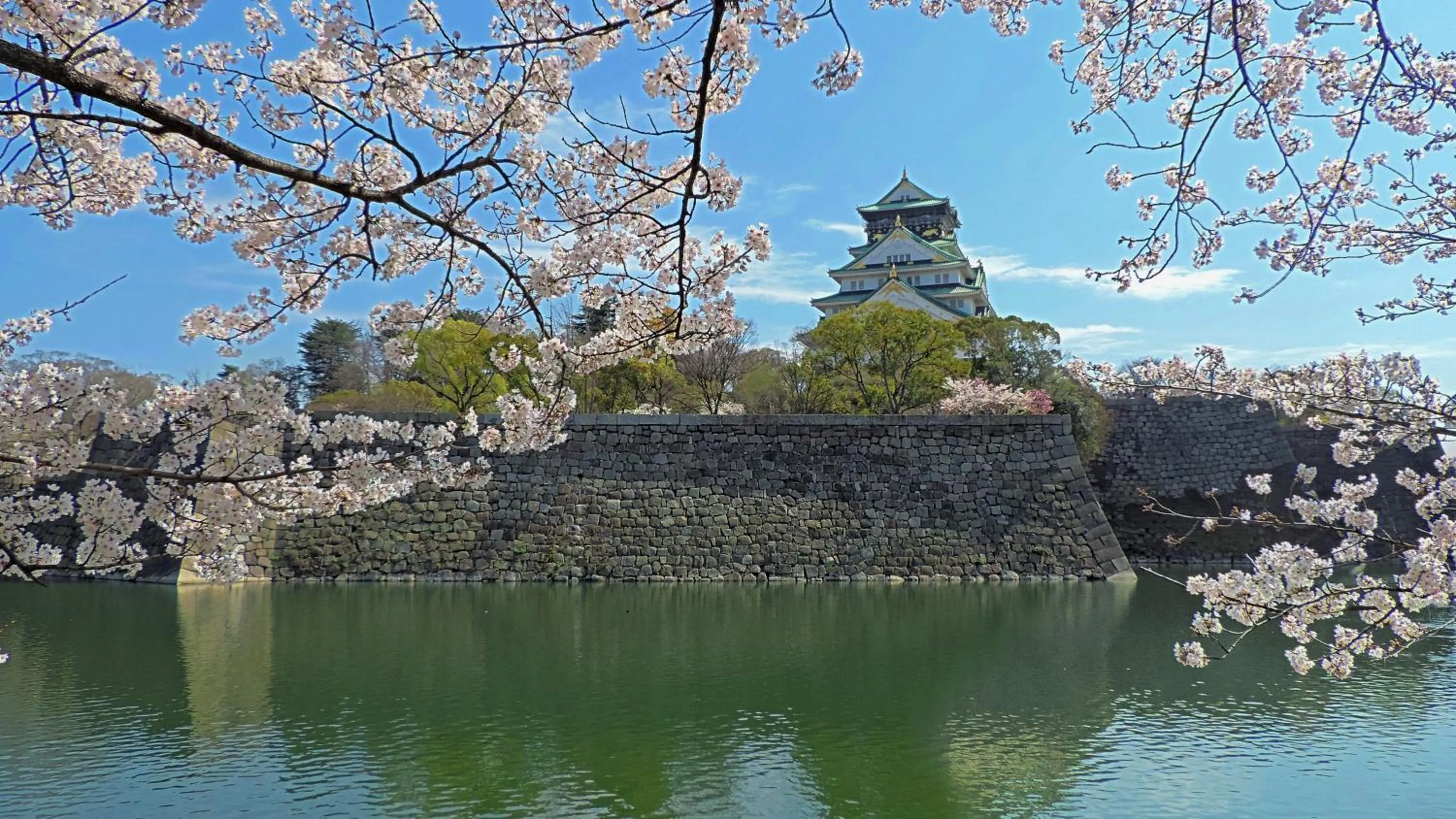 Nearby landmark in Hotel New Otani Osaka