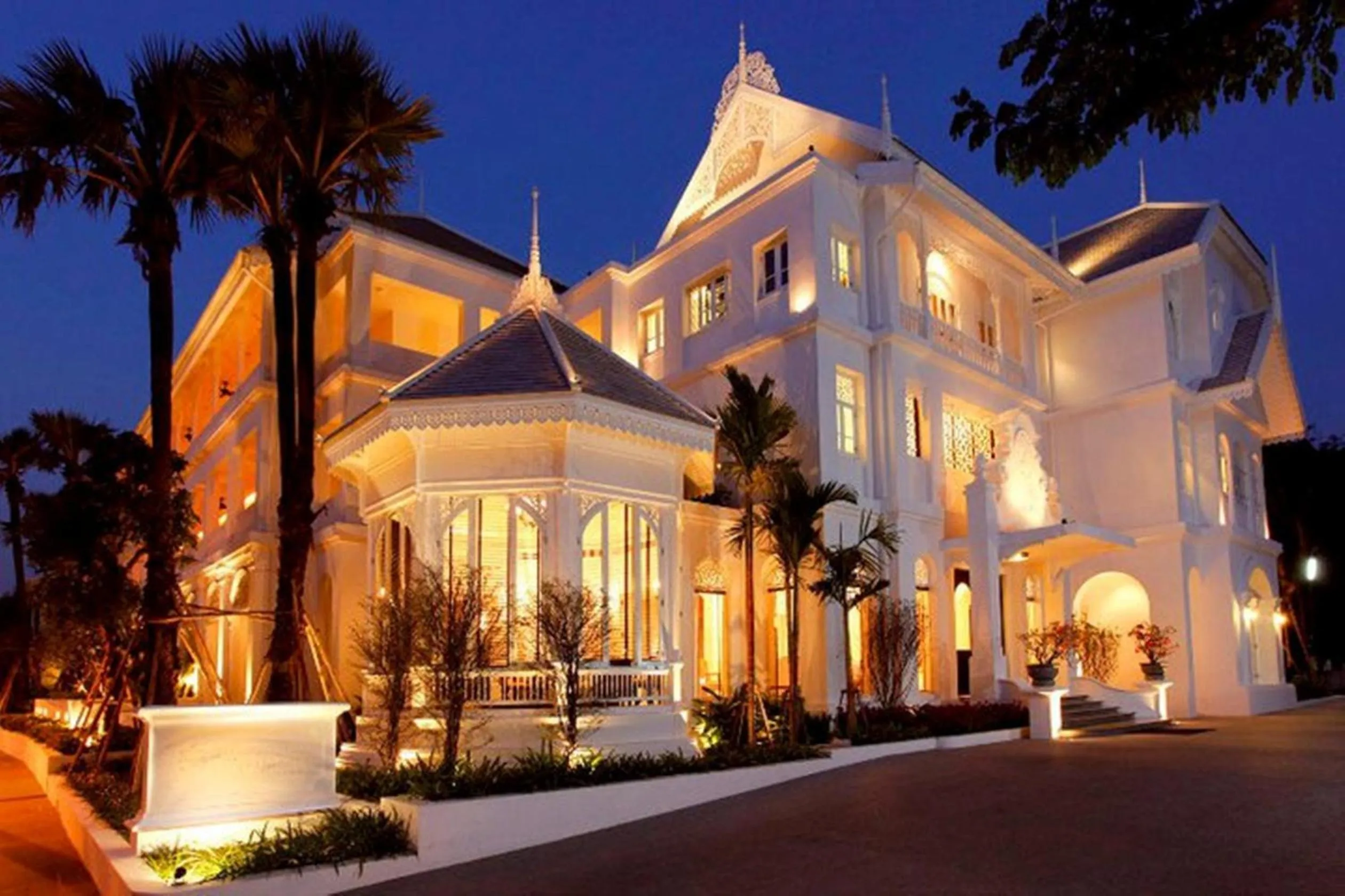 Facade/entrance in Ping Nakara Boutique Hotel And Spa