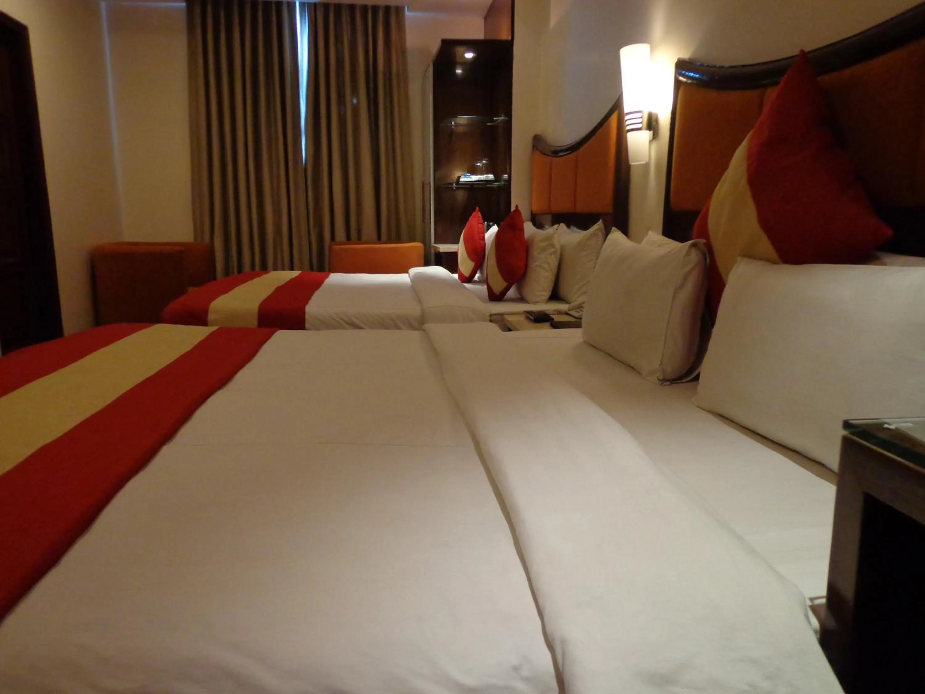 Bed in Hotel Aura - New Delhi Railway Station