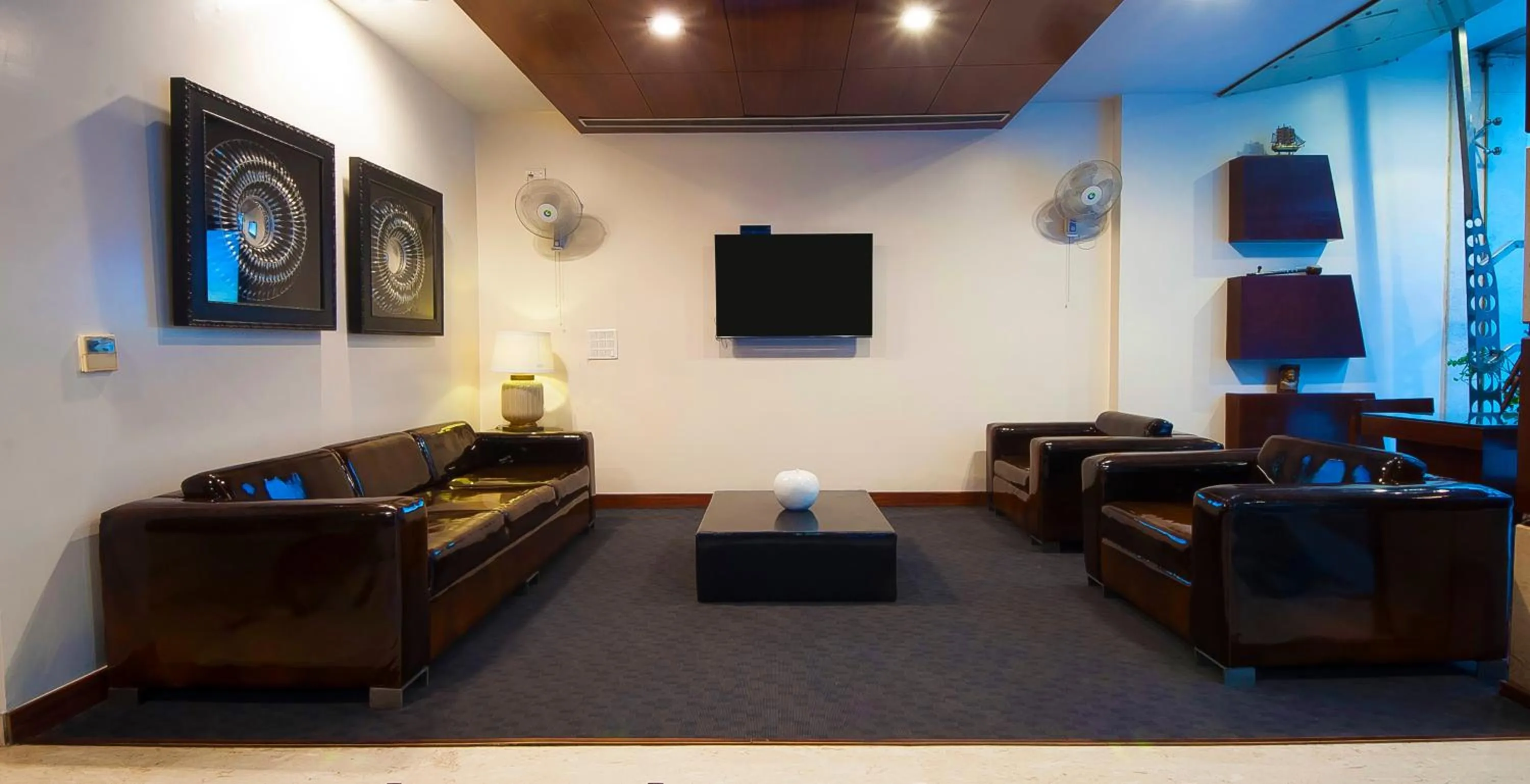 Lobby or reception in Hotel Aura - New Delhi Railway Station