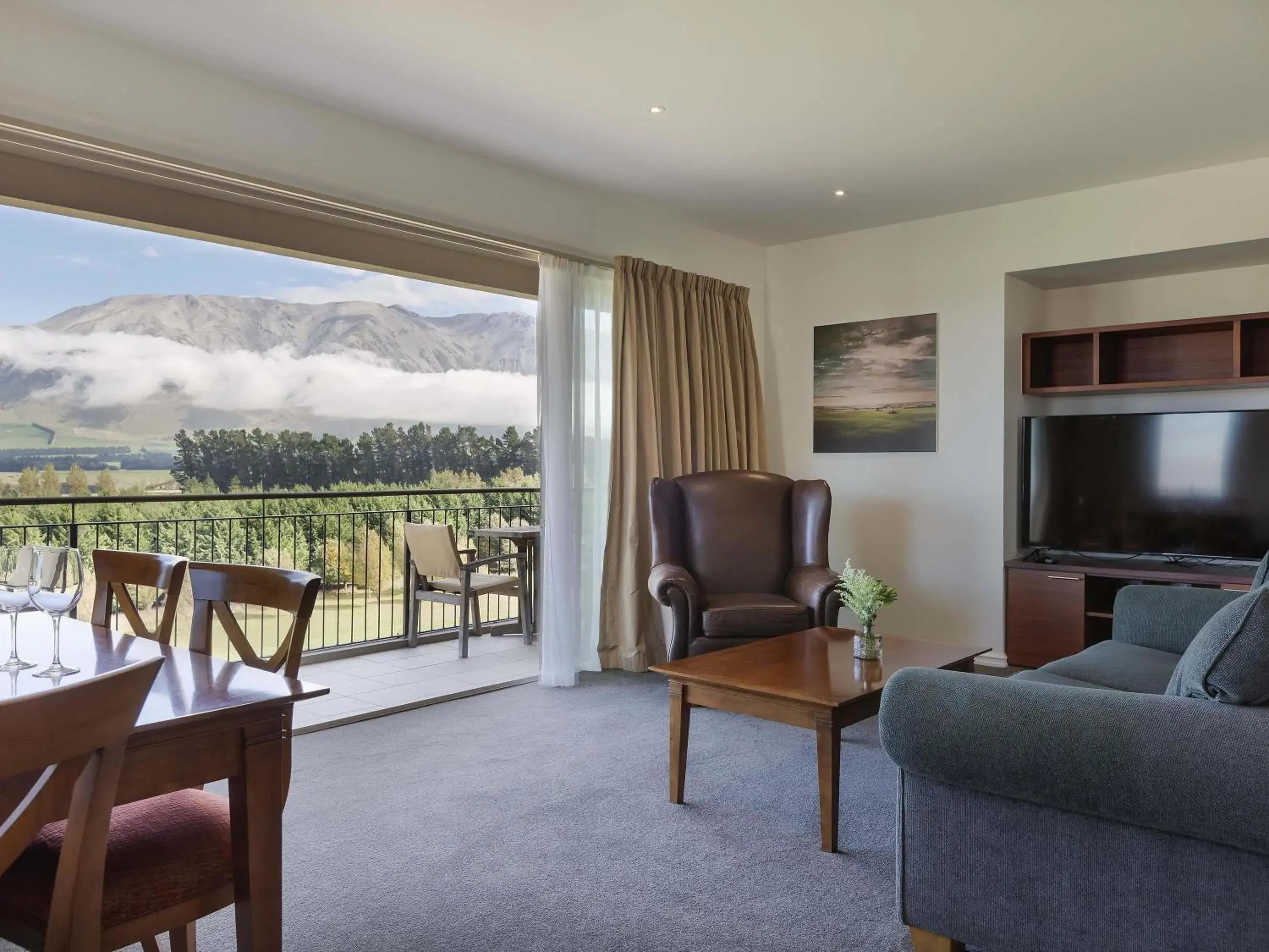 Bedroom in Fable Terrace Downs Resort by MGallery Bedroom in Fable Terrace Downs Resort by MGallery