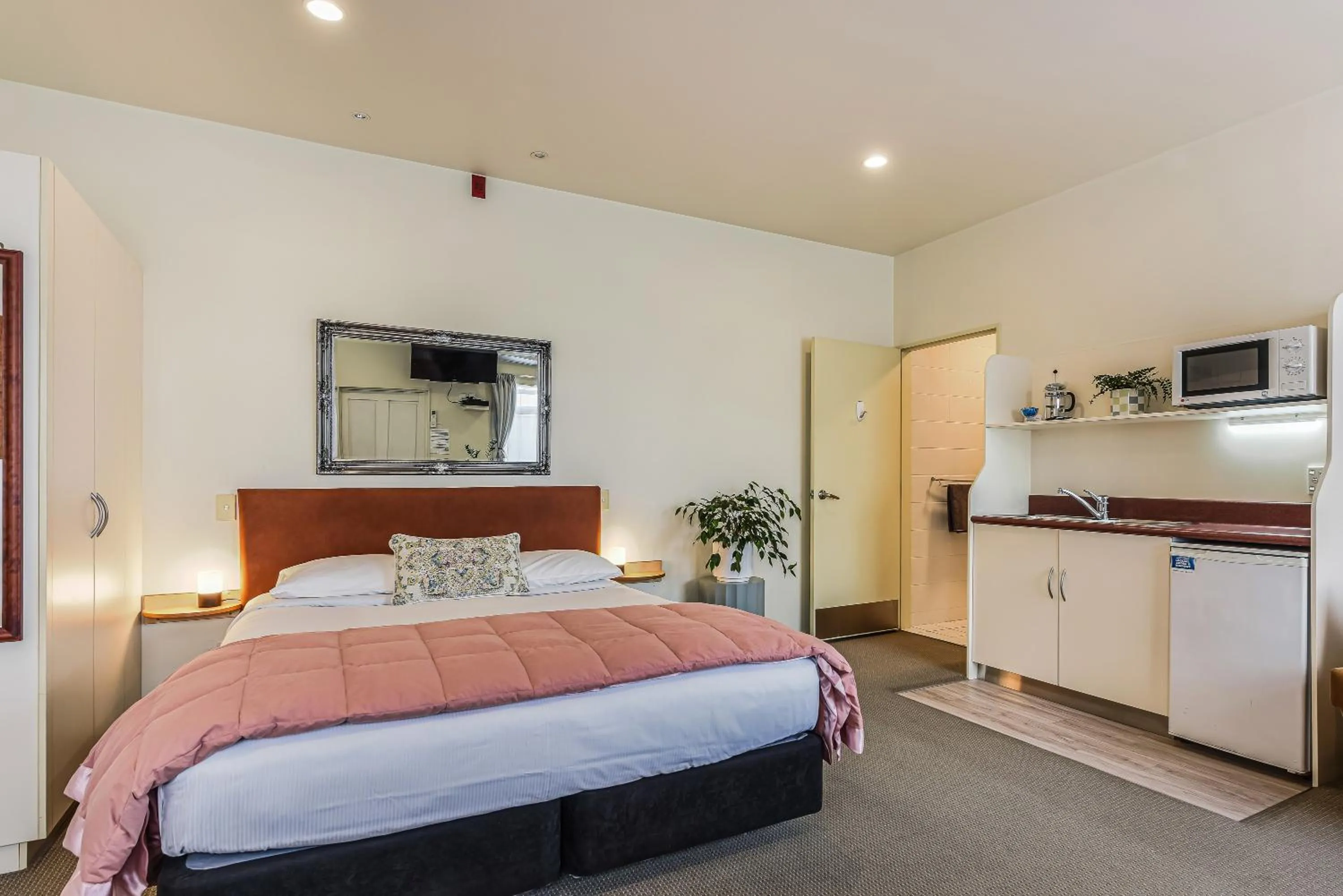 Bed in Boutique Motel