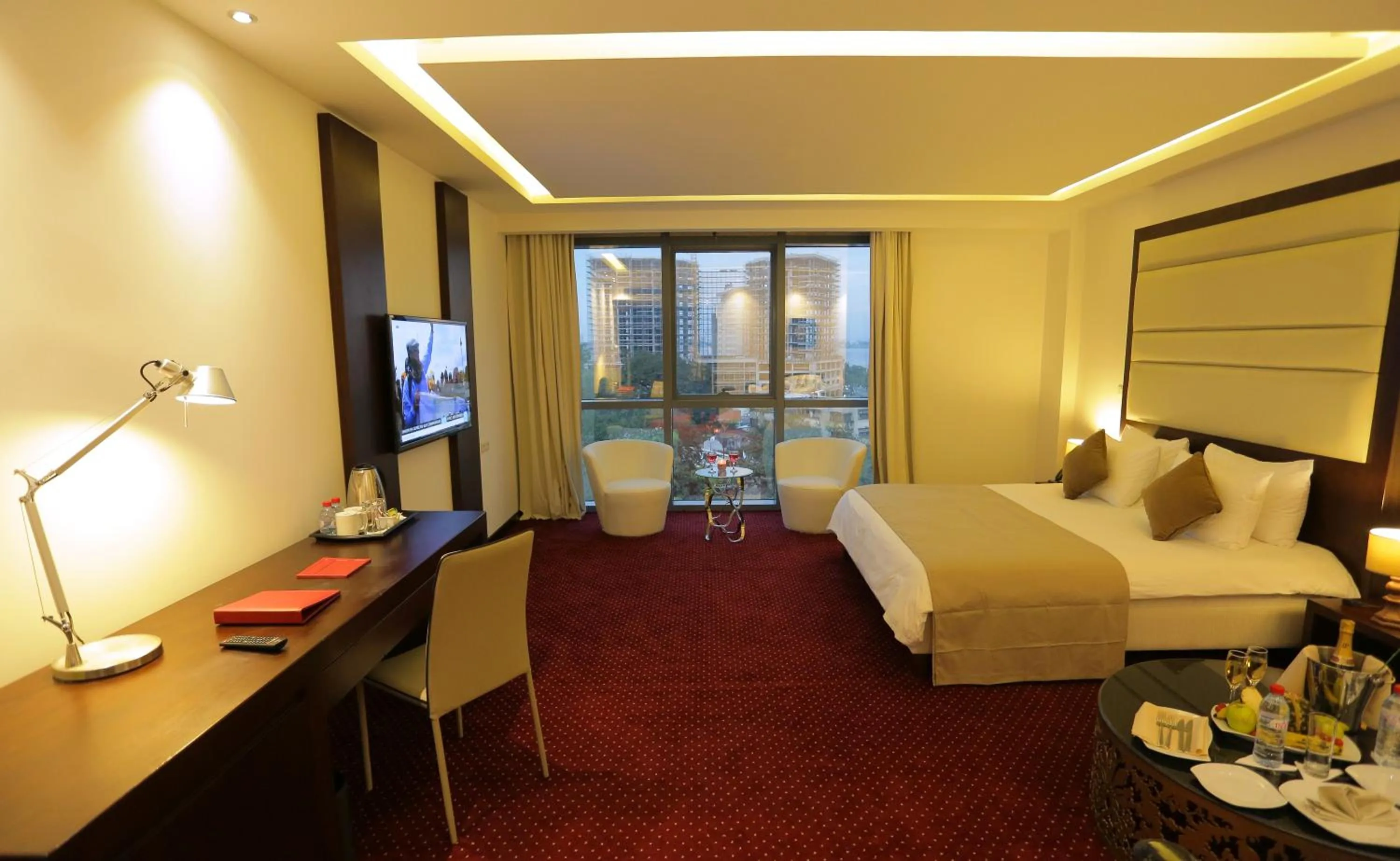 Bedroom, Bed in GHS Hotel