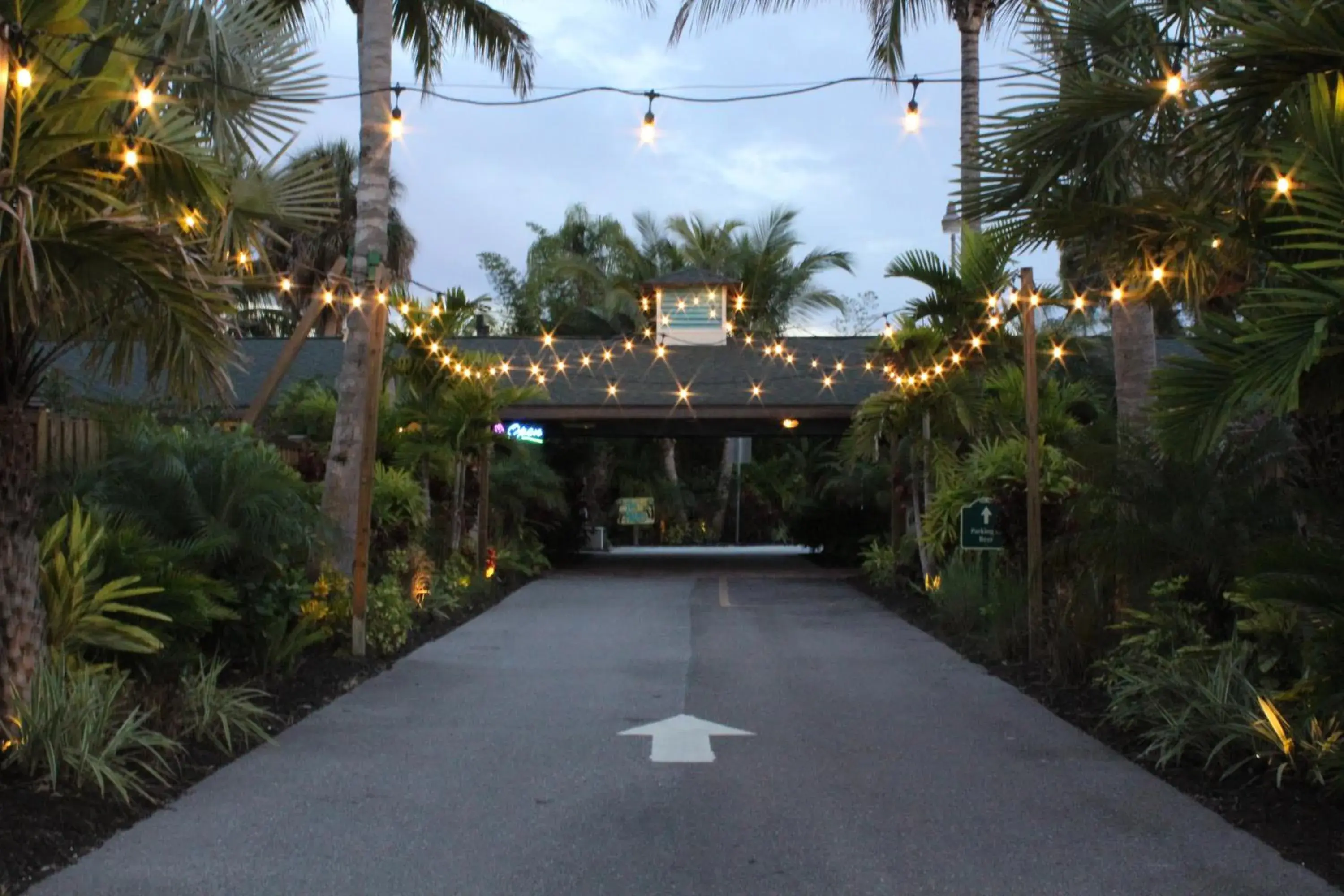 Facade/entrance in Siesta Key Palms Resort Facade/entrance in Siesta Key Palms Resort