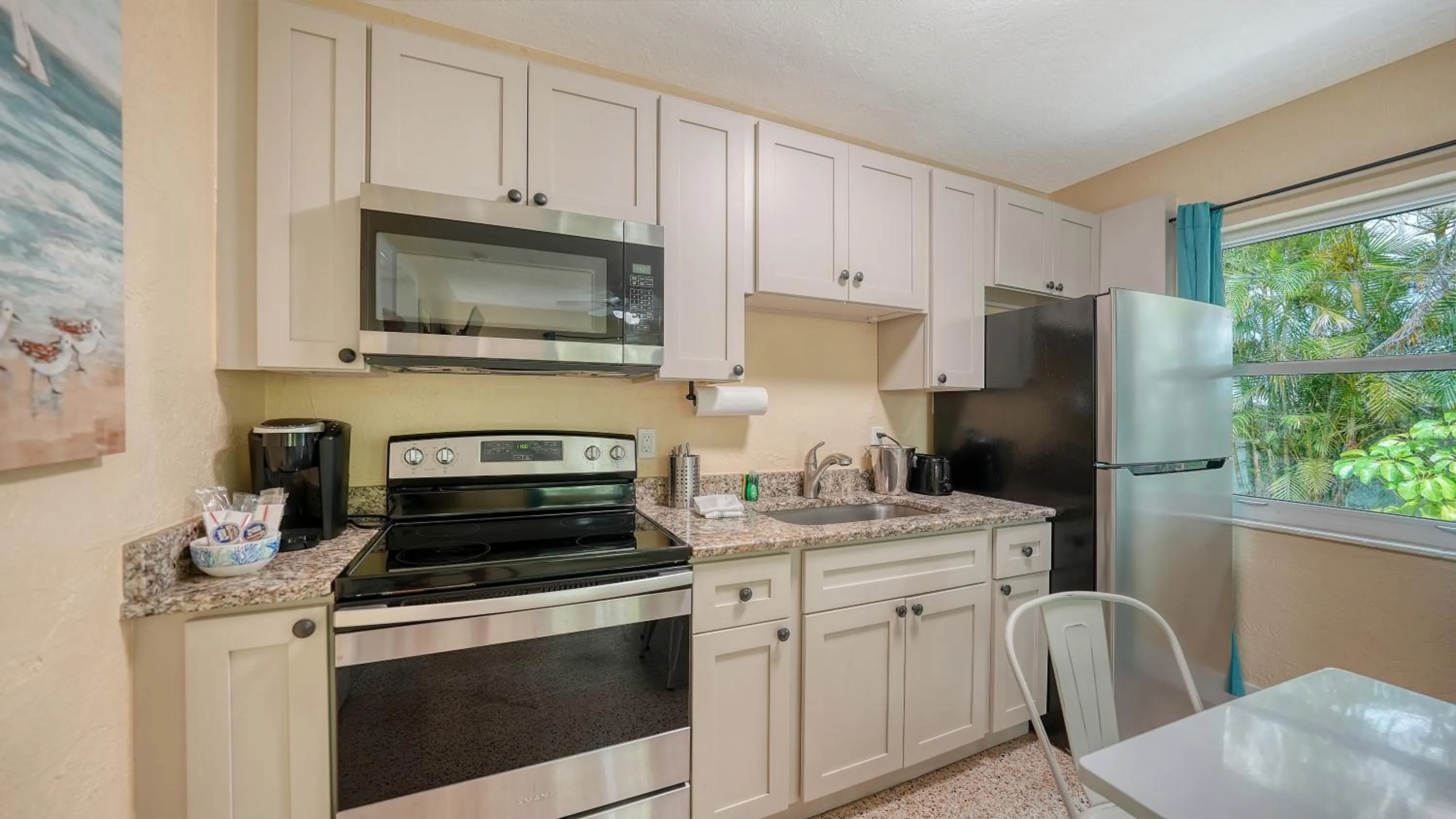 Siesta Key Palms Resort