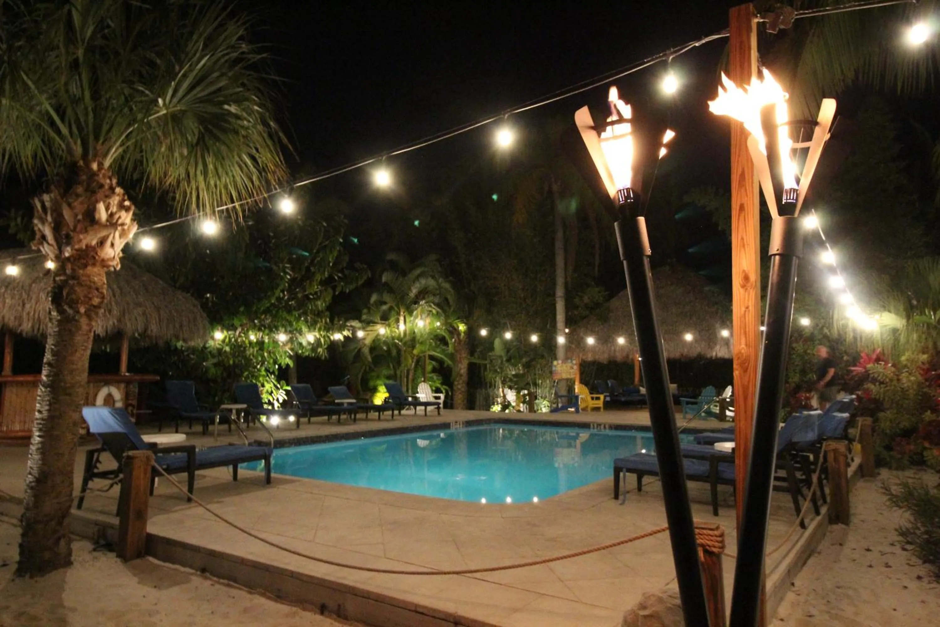 Swimming pool in Siesta Key Palms Resort
