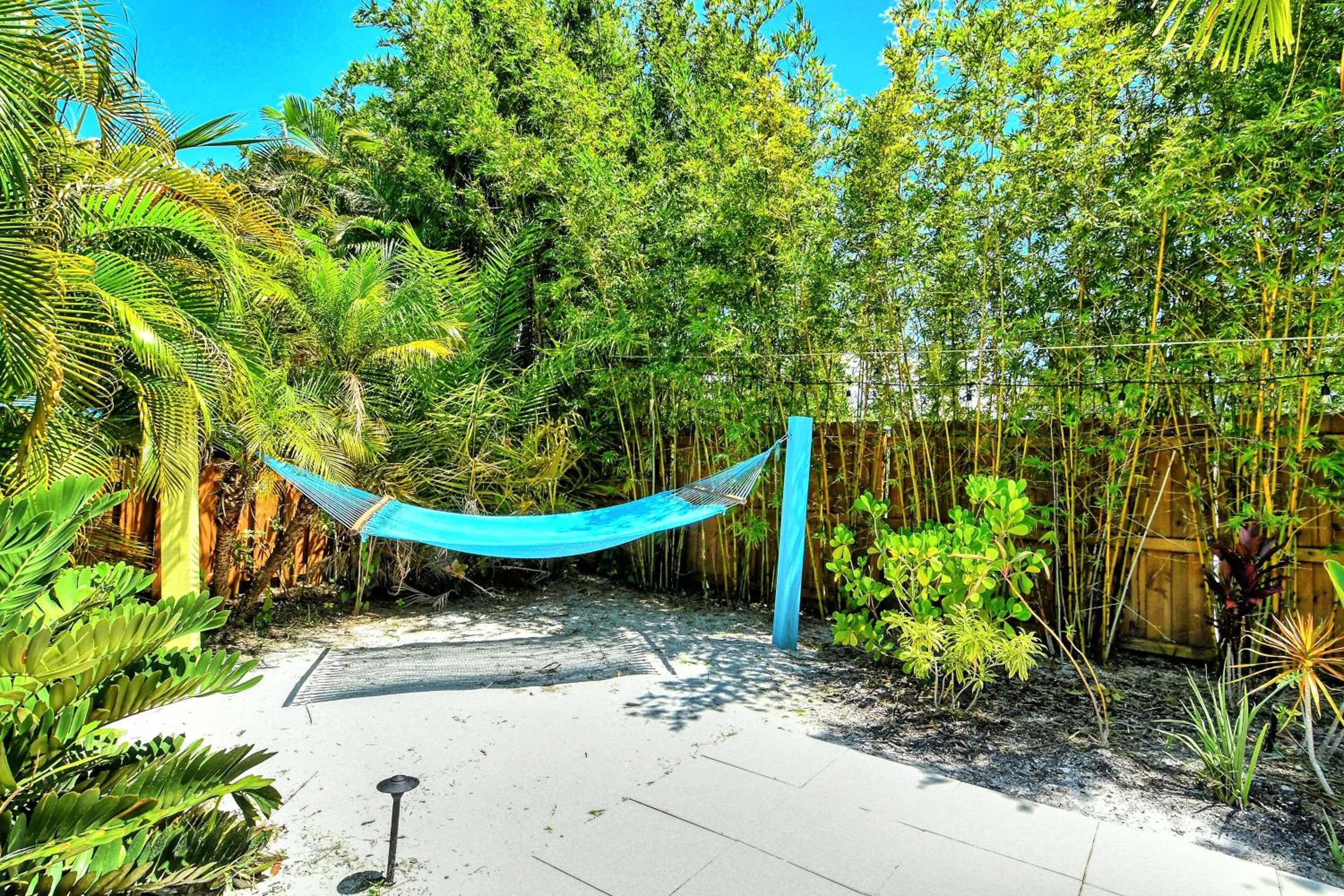 Garden in Siesta Key Palms Resort