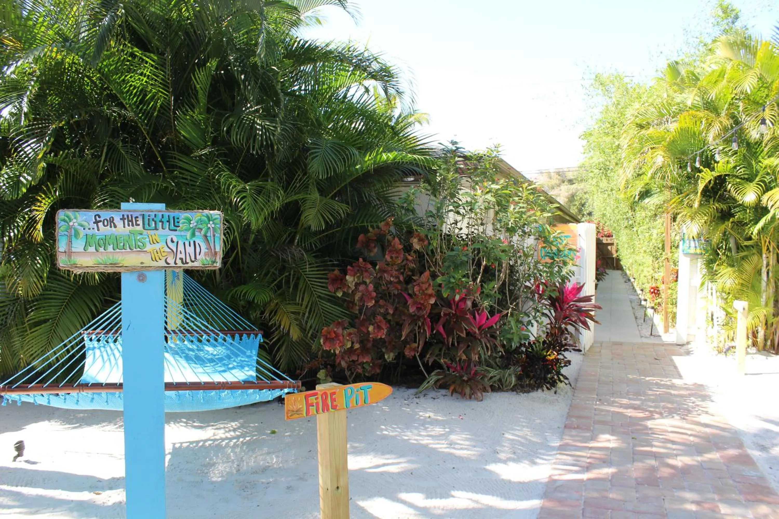 Garden in Siesta Key Palms Resort