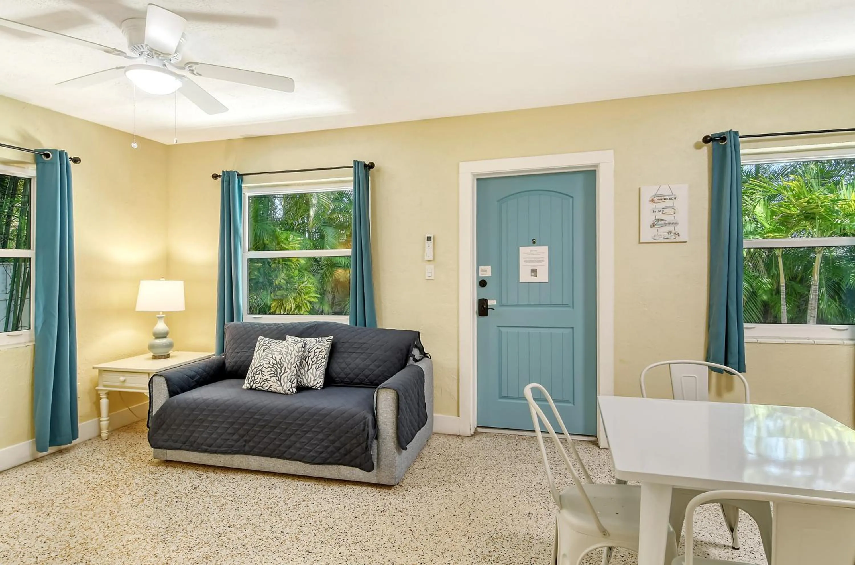 Living room in Siesta Key Palms Resort