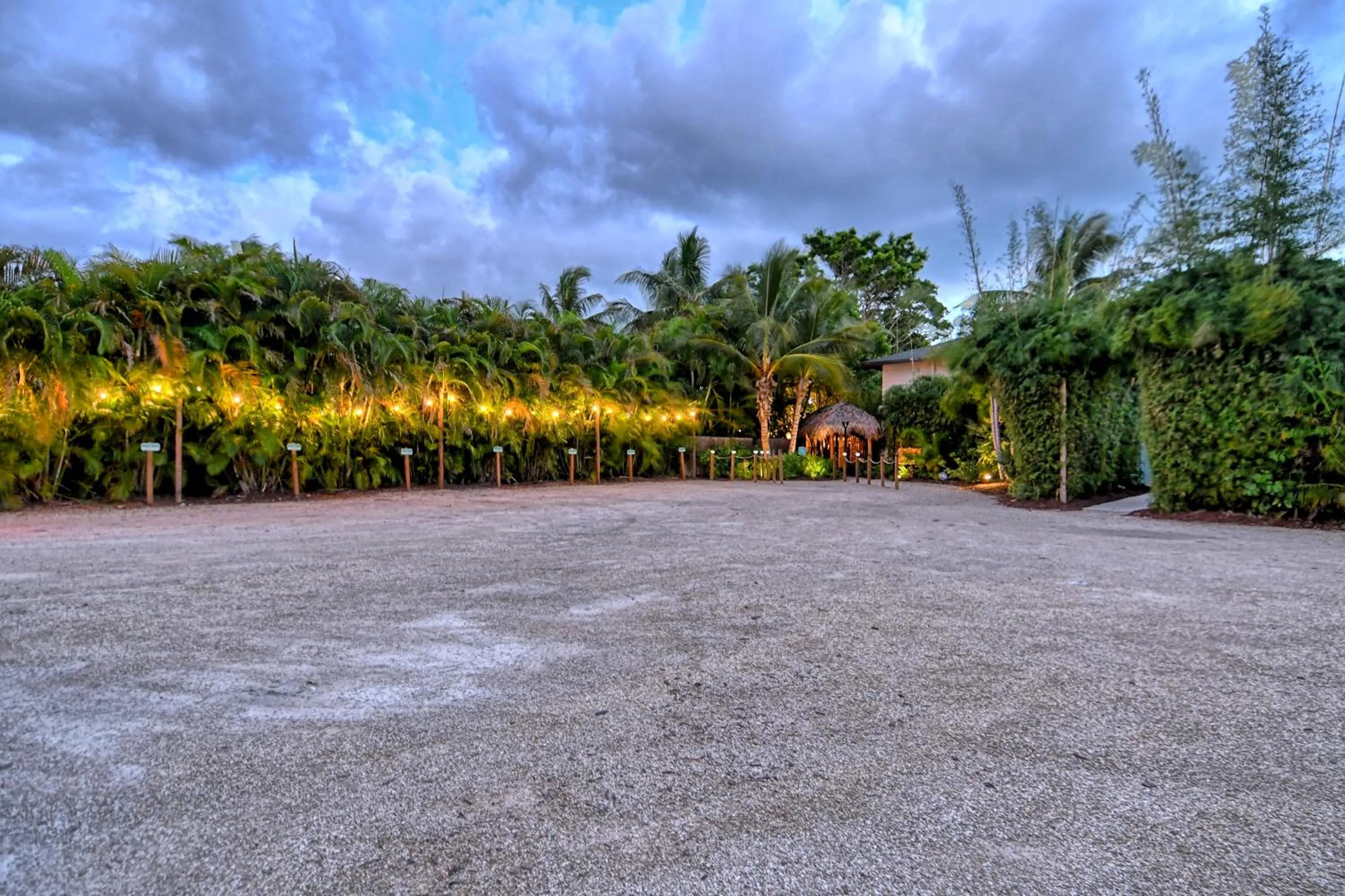 Parking in Siesta Key Palms Resort