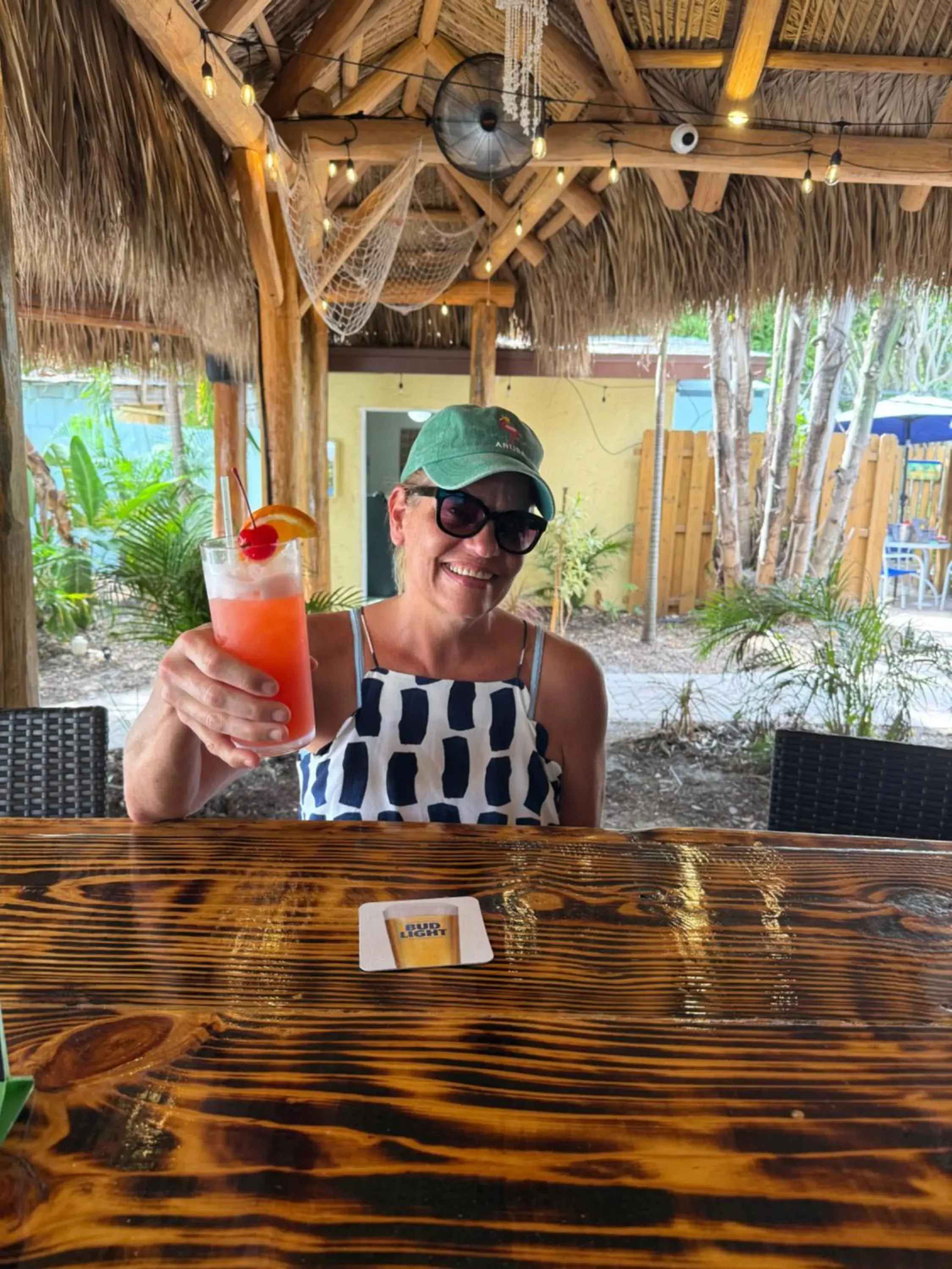 Lounge or bar in Siesta Key Palms Resort Lounge or bar in Siesta Key Palms Resort