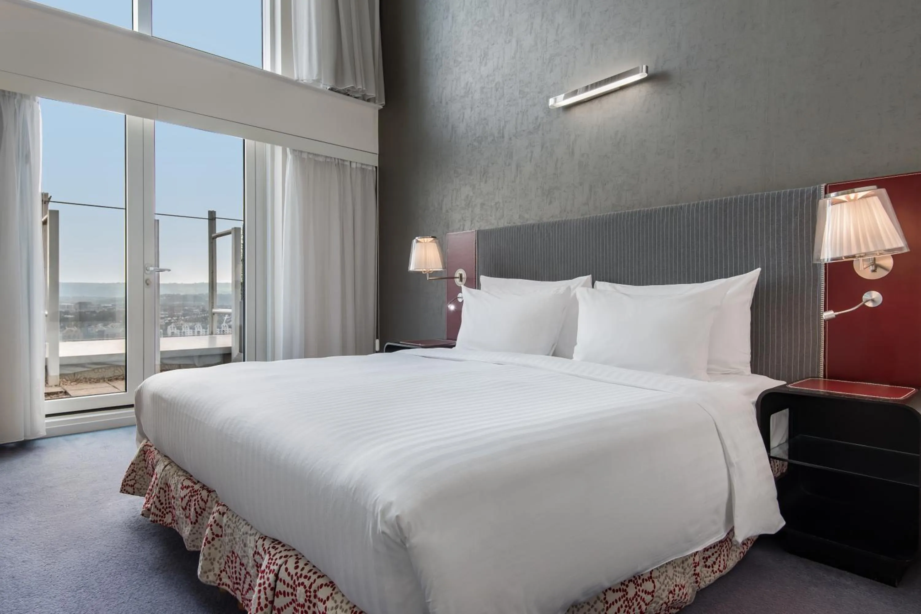 Bed in Radisson Blu Hotel, Bristol